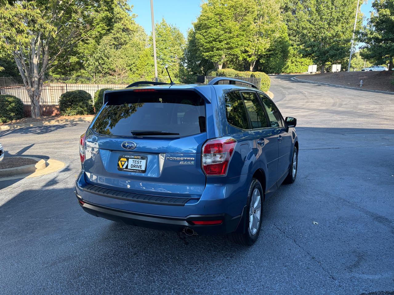 Subaru Forester 2.5i Limited 2015
