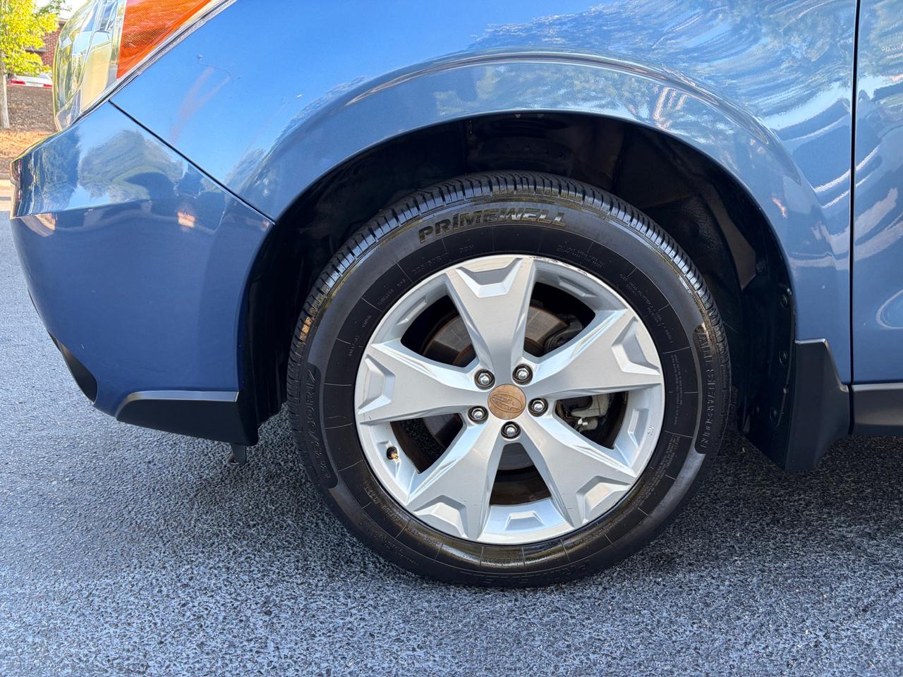 Subaru Forester 2.5i Limited 2015