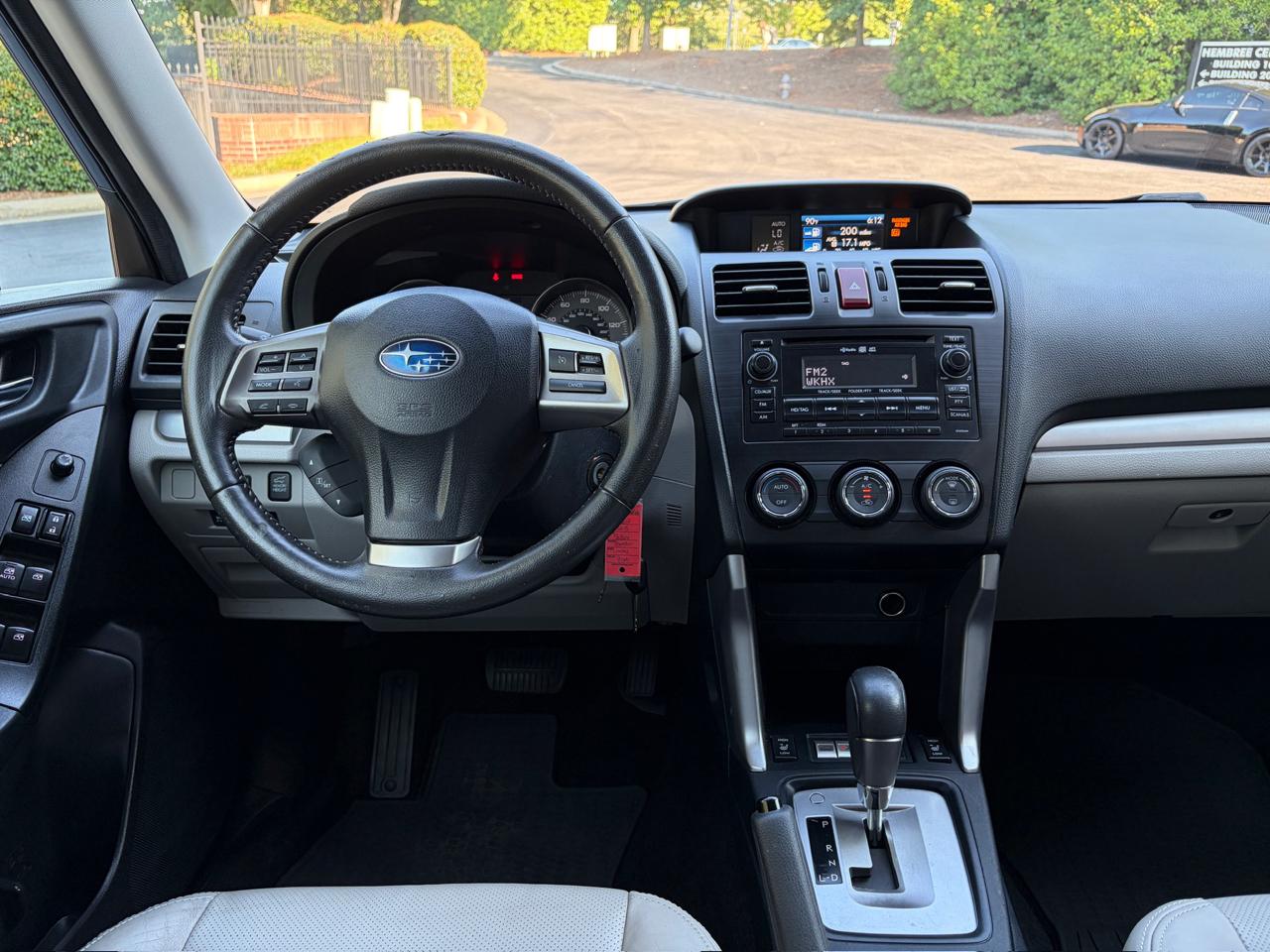 Subaru Forester 2.5i Limited 2015
