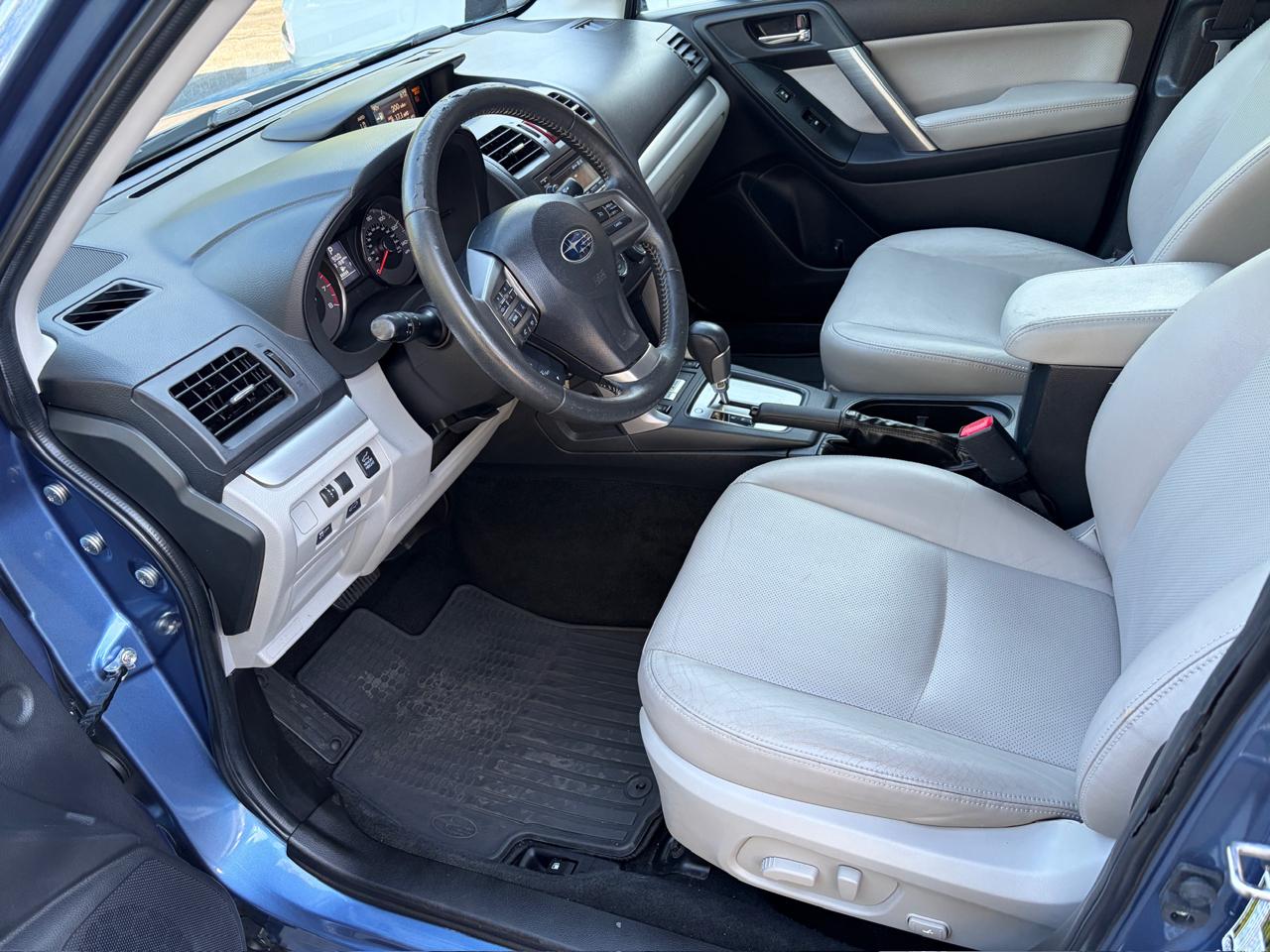 Subaru Forester 2.5i Limited 2015