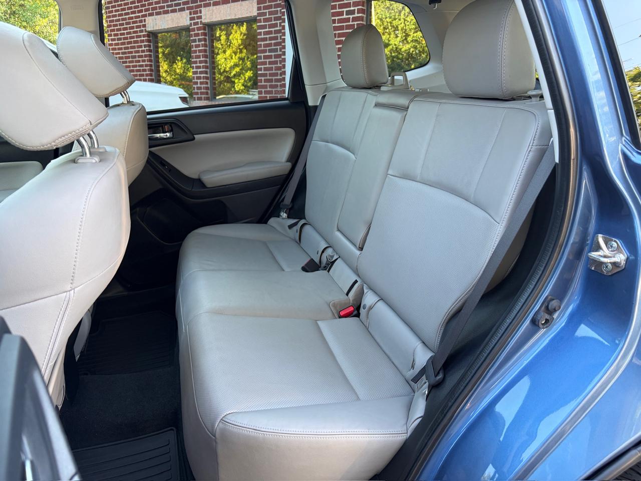 Subaru Forester 2.5i Limited 2015