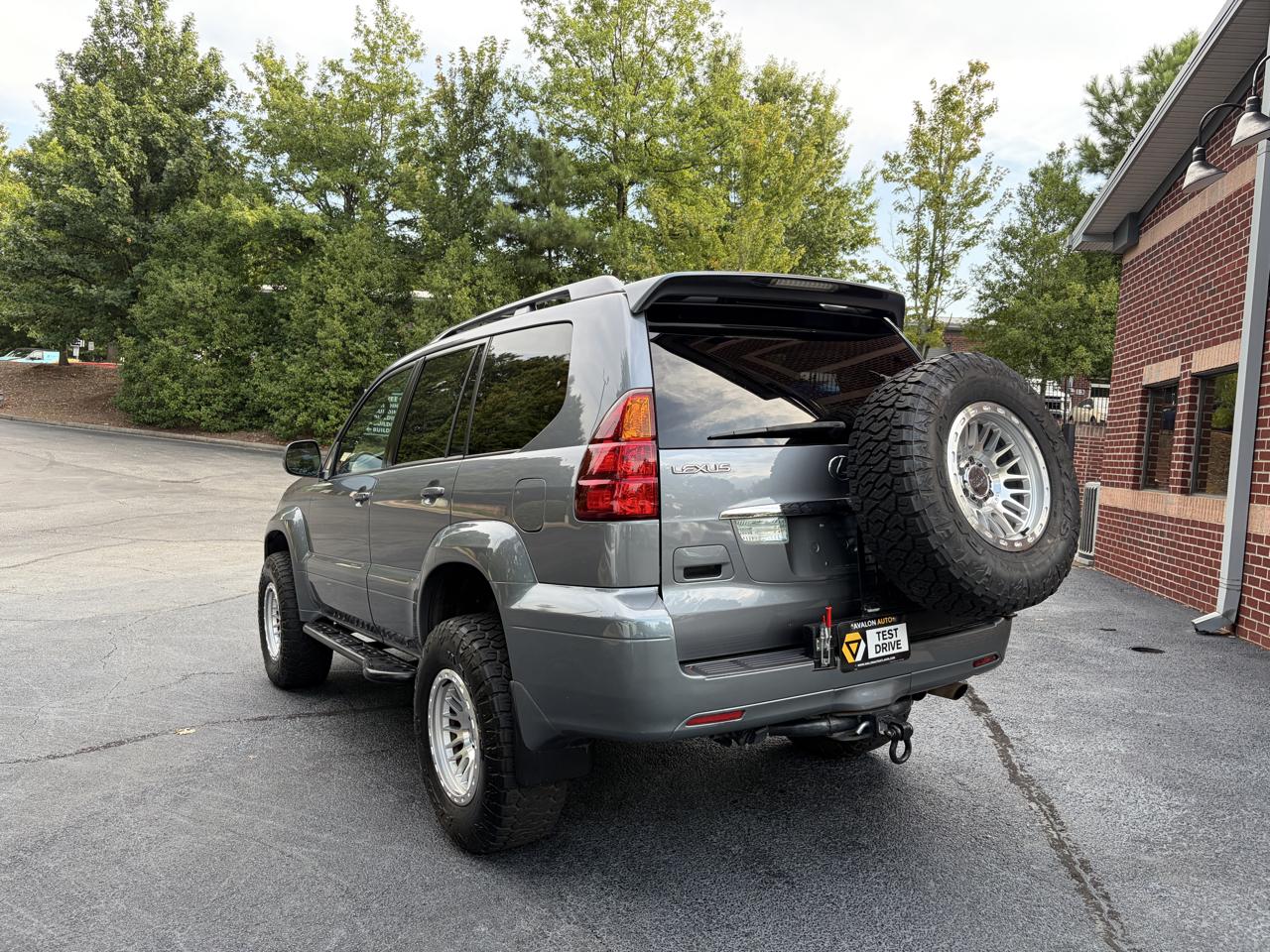 Lexus GX 470 Sport Utility 2004