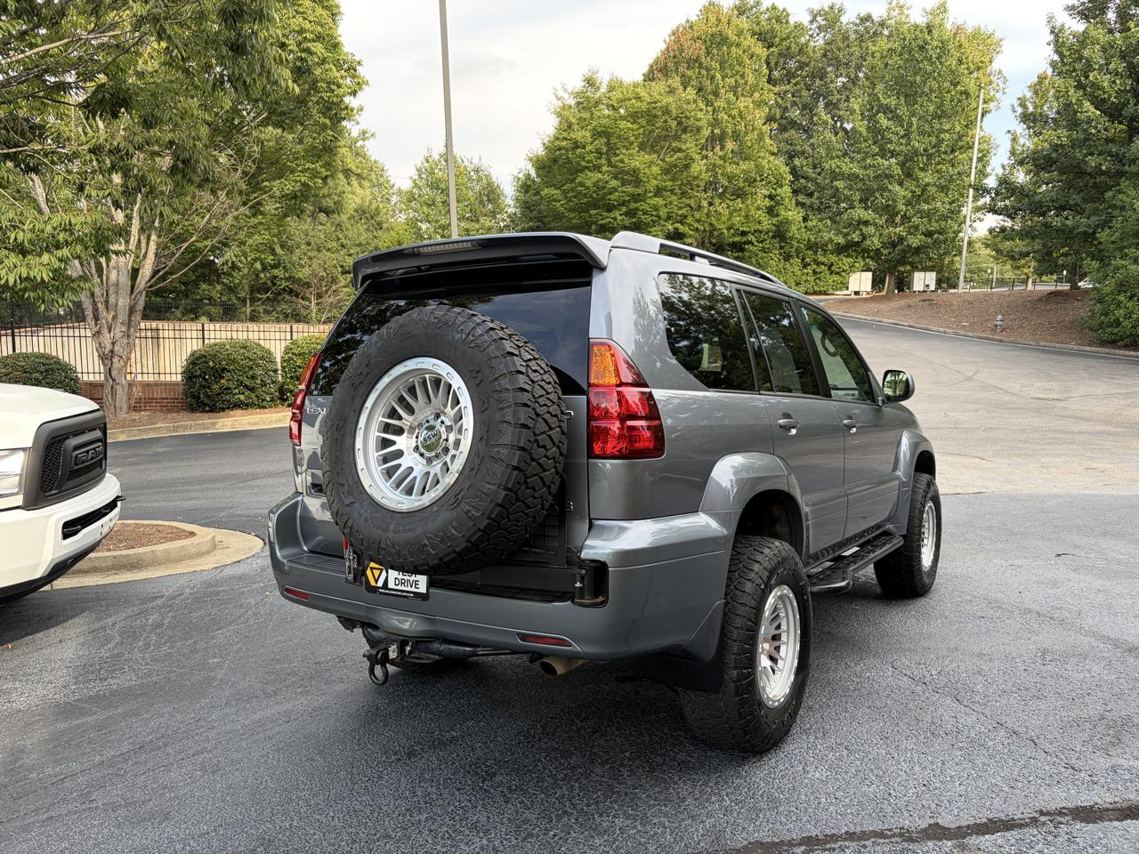 Lexus GX 470 Sport Utility 2004