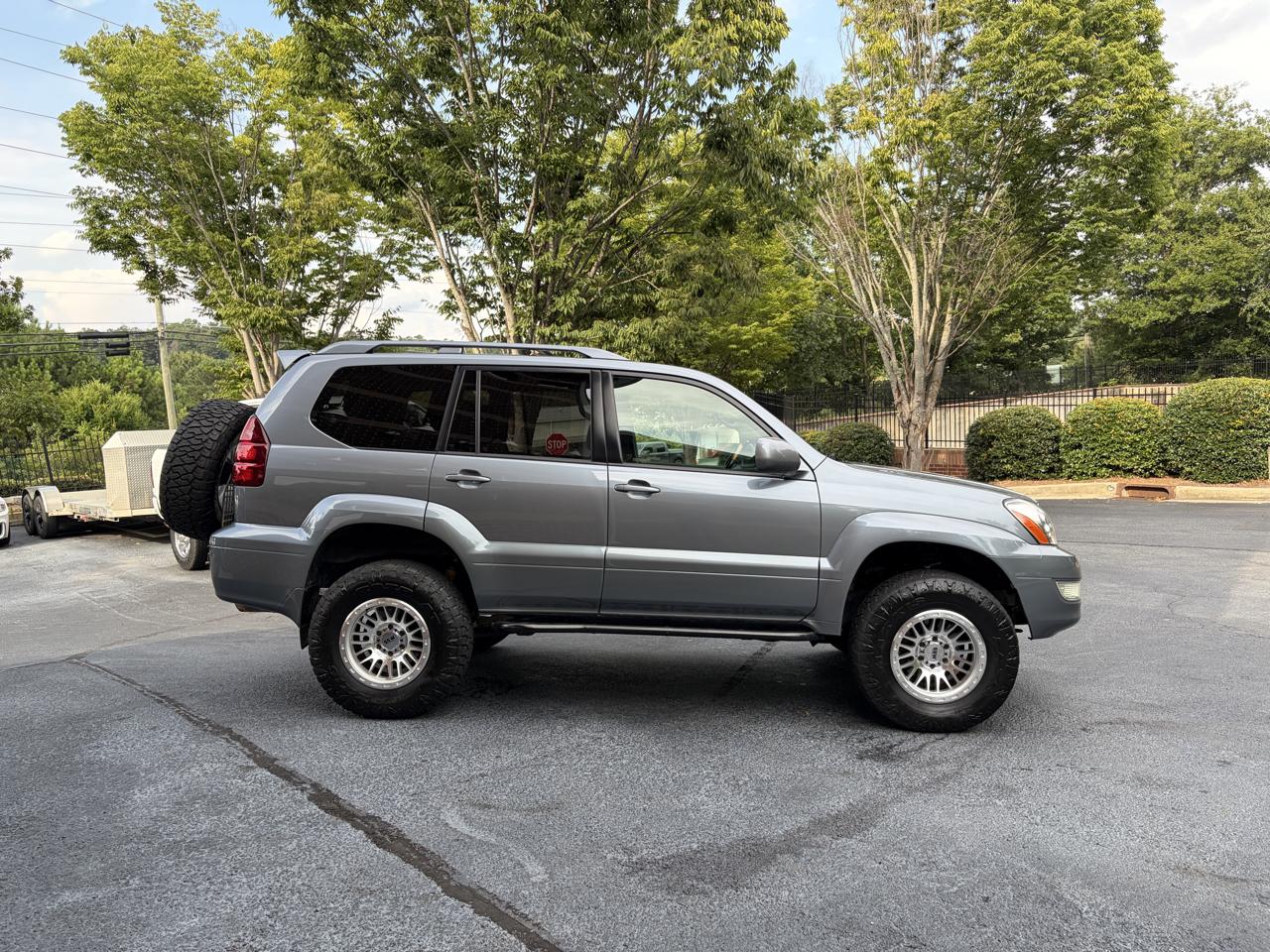 Lexus GX 470 Sport Utility 2004