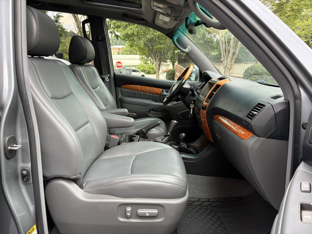 Lexus GX 470 Sport Utility 2004
