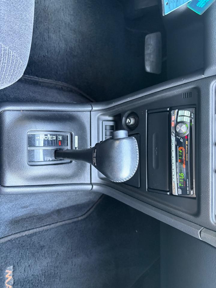 Nissan Maxima SE 1993