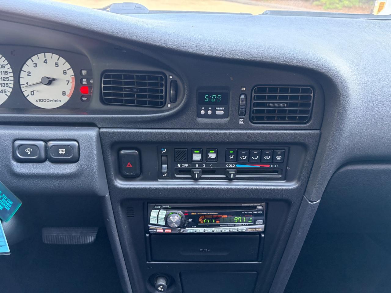 Nissan Maxima SE 1993