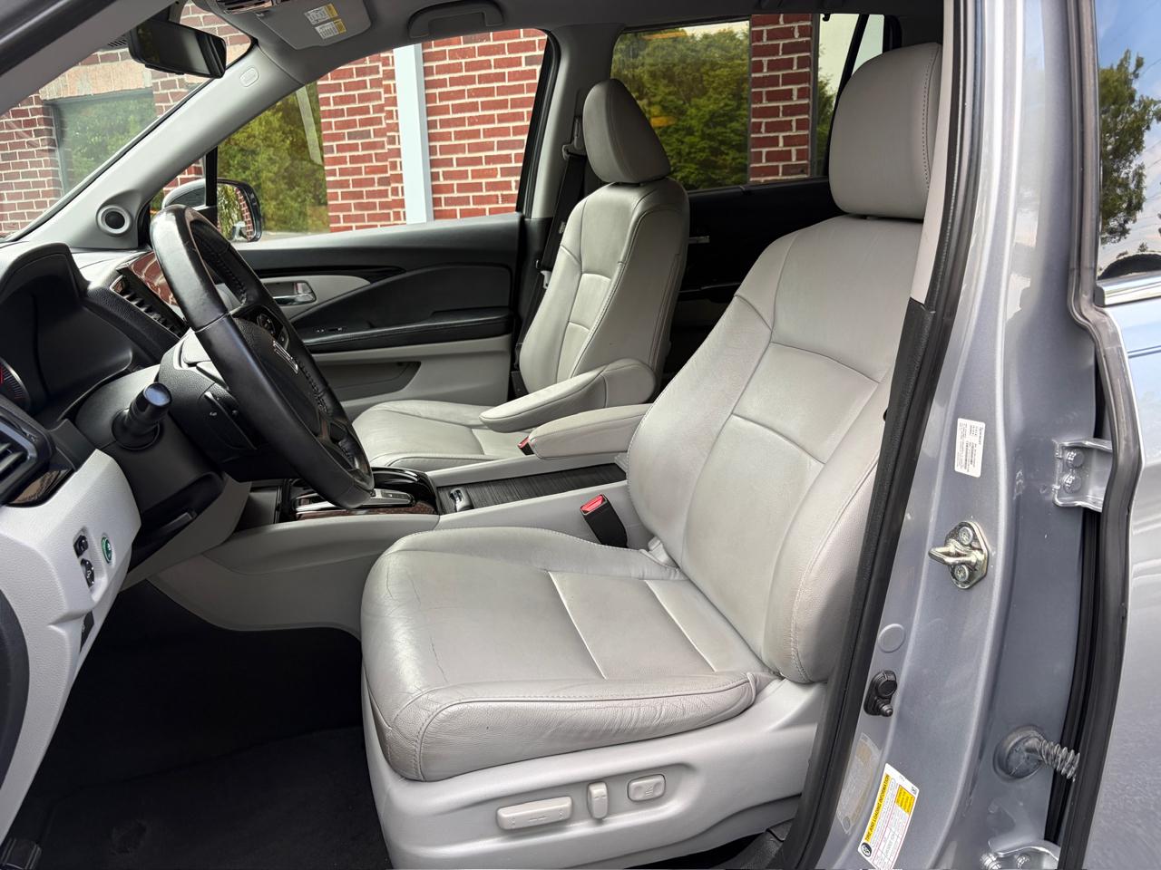 Honda Pilot Touring 4WD 2019