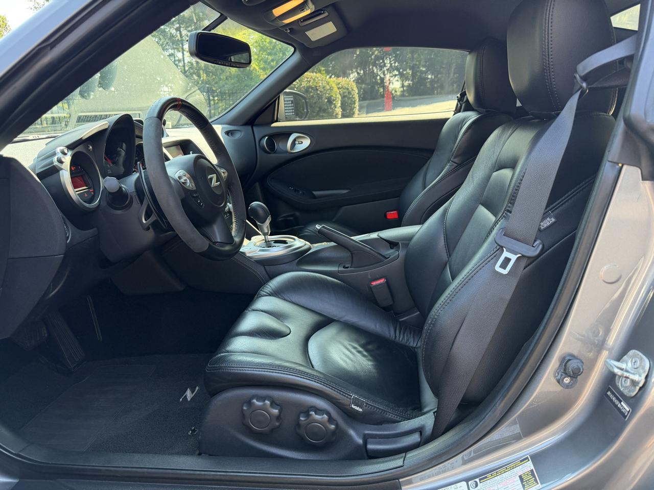 Nissan Z 370Z Coupe Sport Tech 7AT 2015