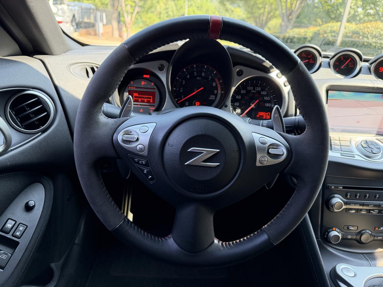 Nissan Z 370Z Coupe Sport Tech 7AT 2015