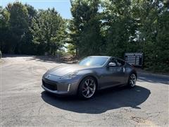 2015 Nissan Z 