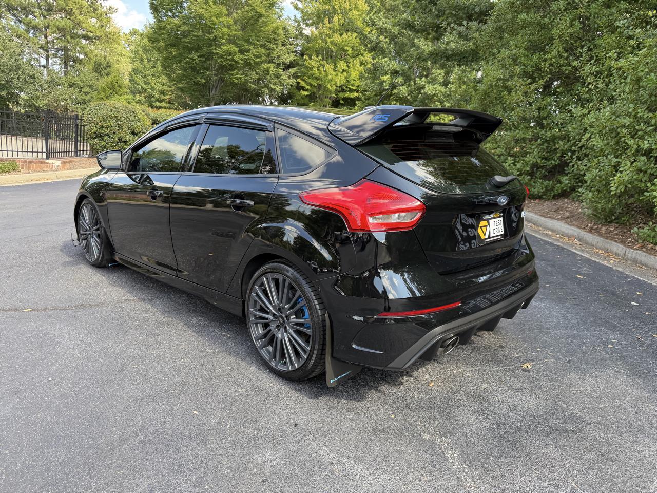 Ford Focus RS Hatch 2016