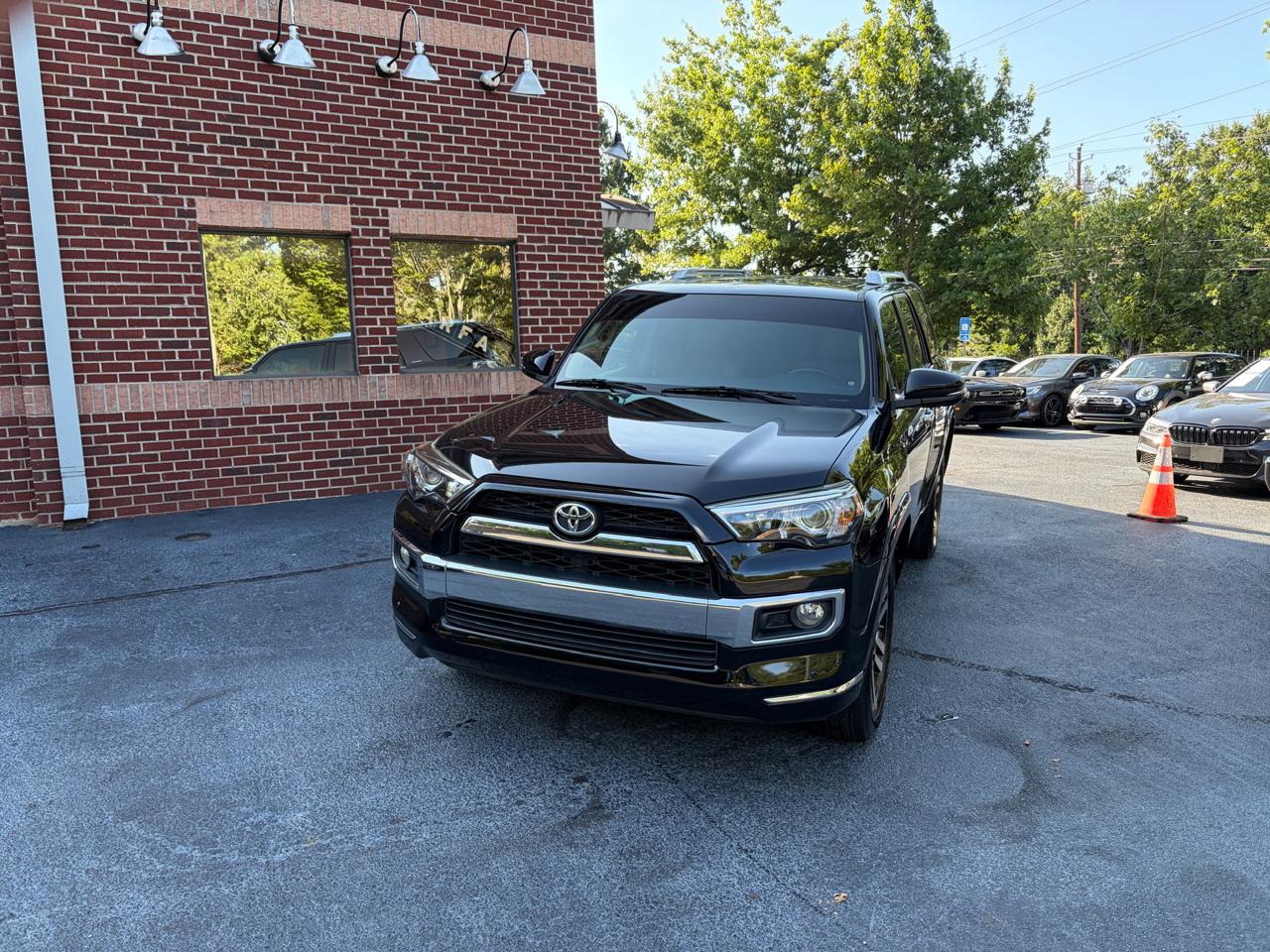 Toyota 4Runner Limited 2WD V6 2015