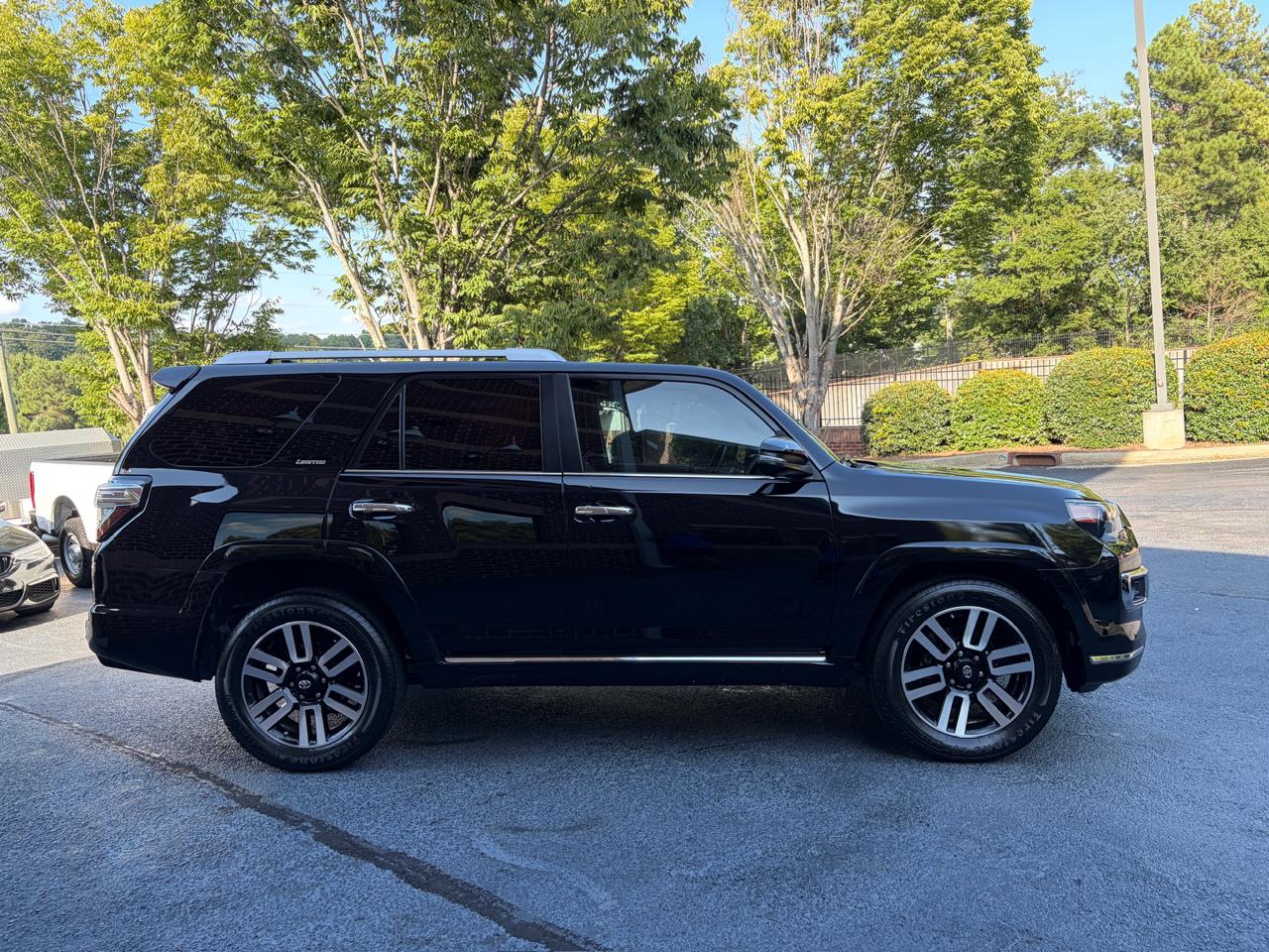 Toyota 4Runner Limited 2WD V6 2015