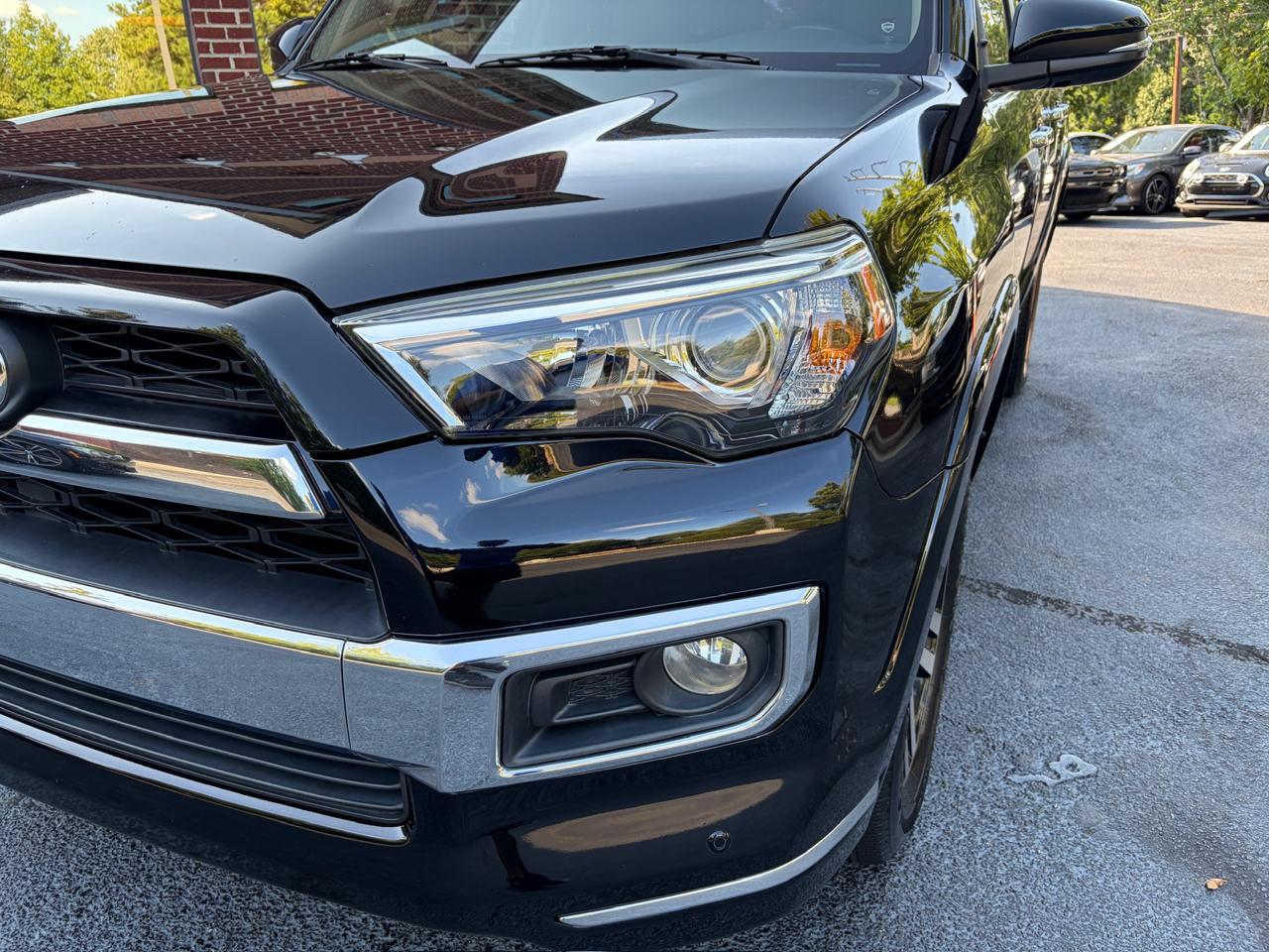 Toyota 4Runner Limited 2WD V6 2015