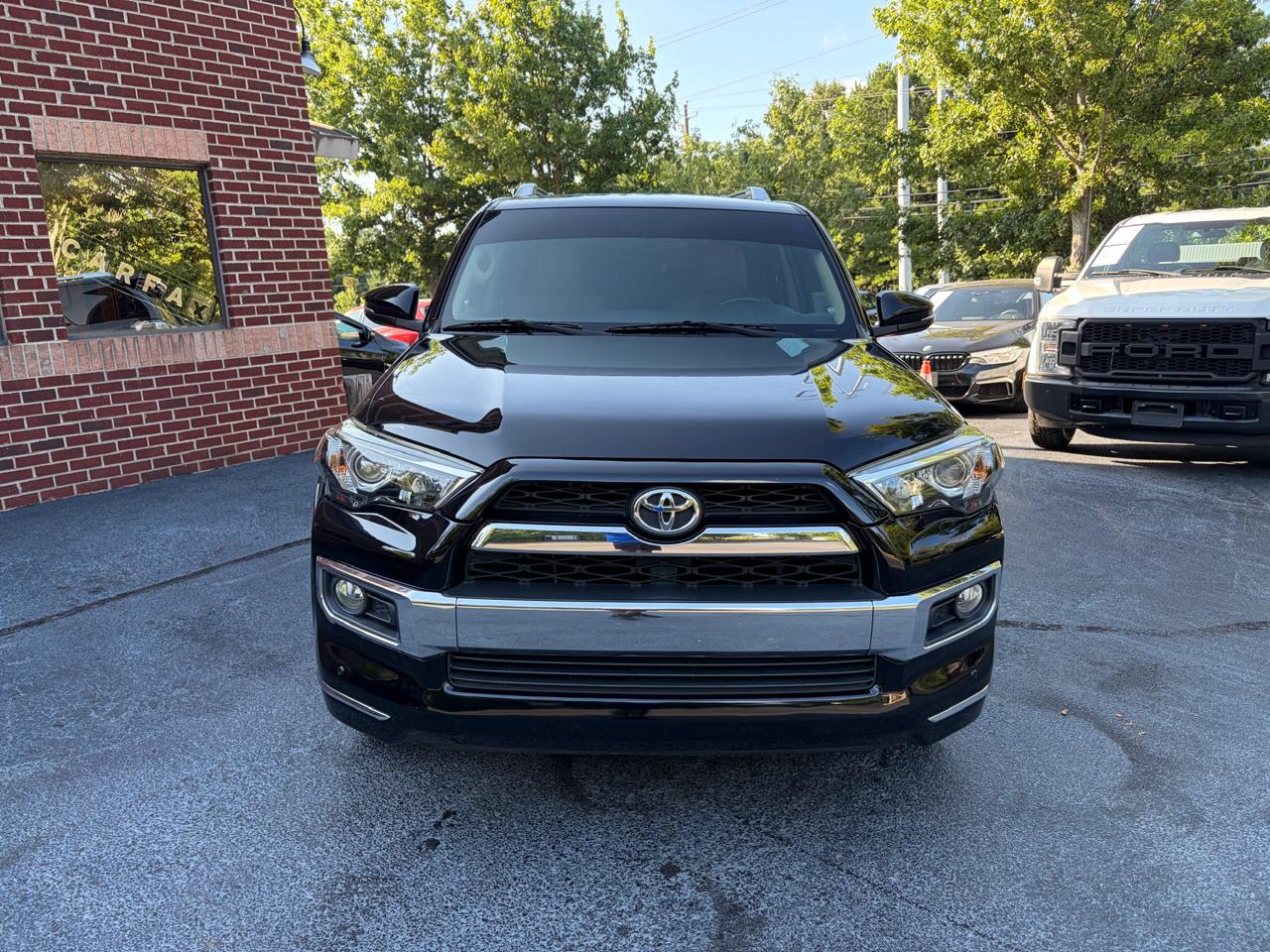Toyota 4Runner Limited 2WD V6 2015