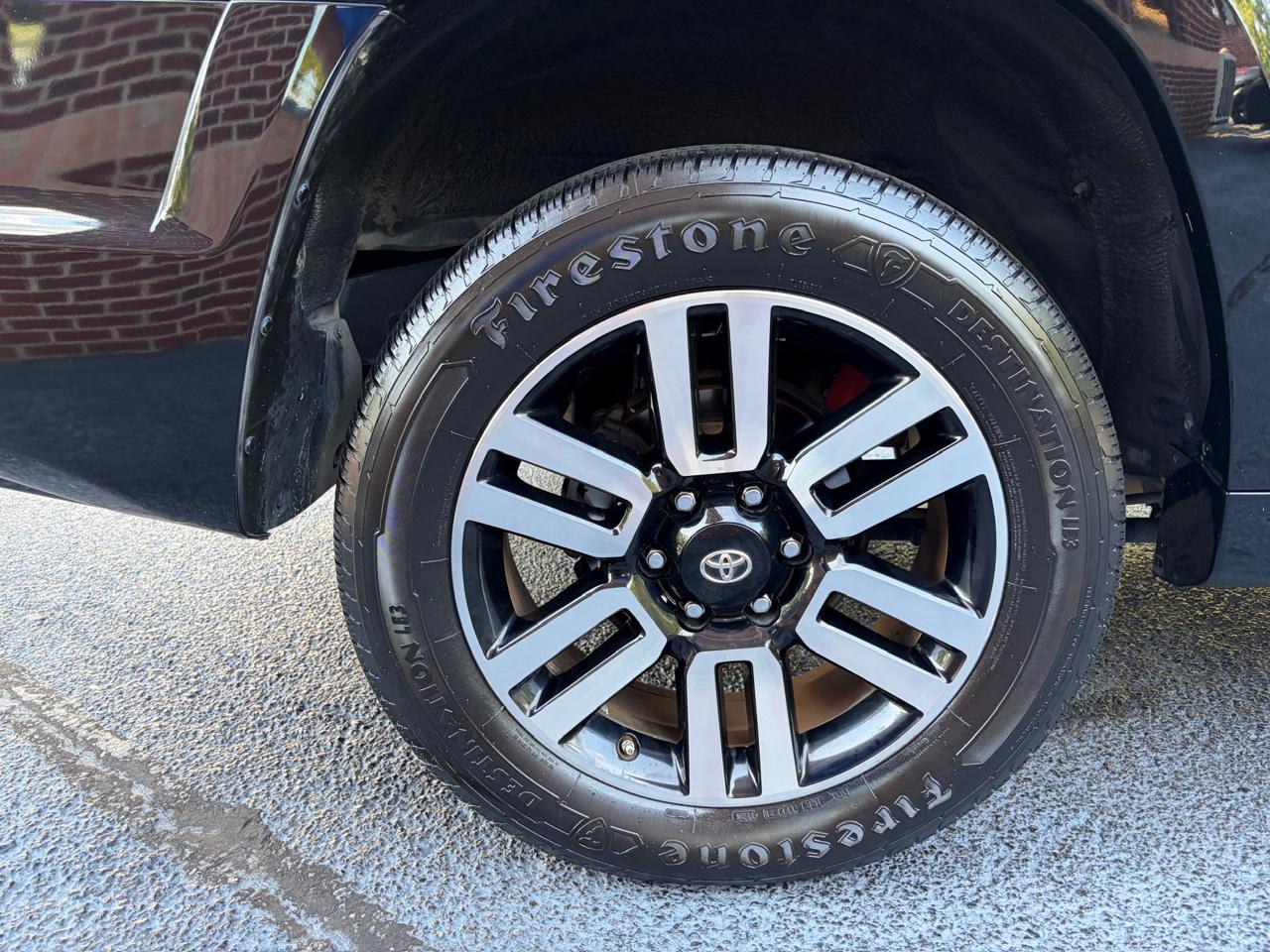 Toyota 4Runner Limited 2WD V6 2015