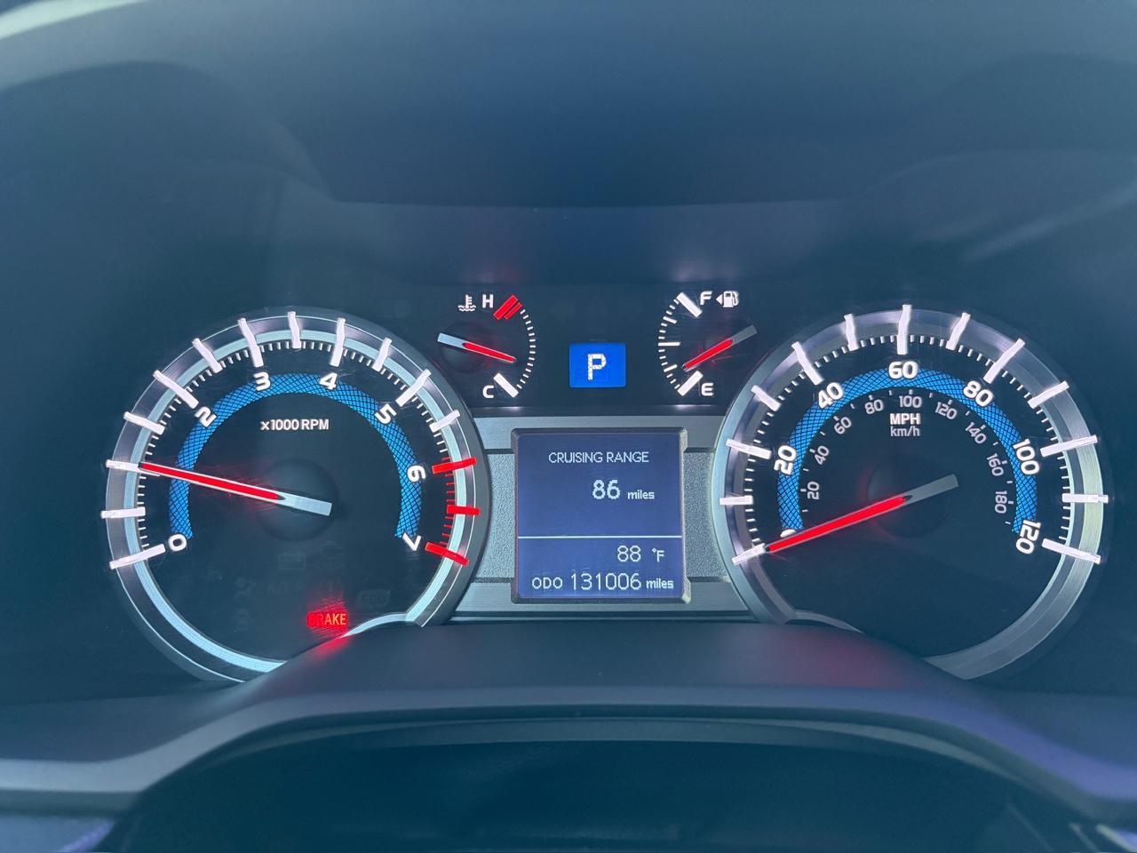 Toyota 4Runner Limited 2WD V6 2015