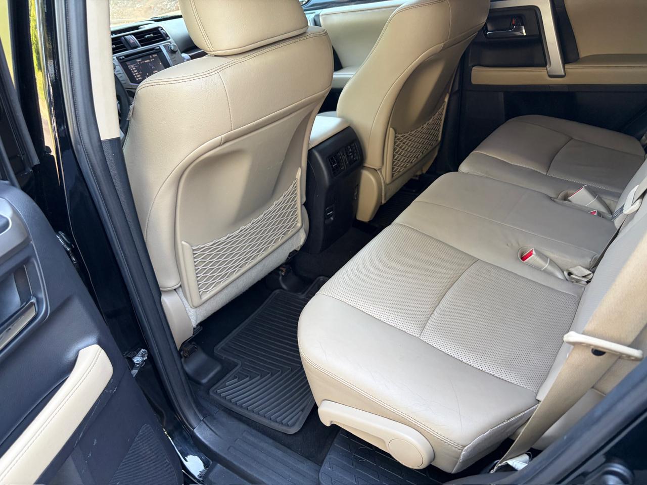 Toyota 4Runner Limited 2WD V6 2015