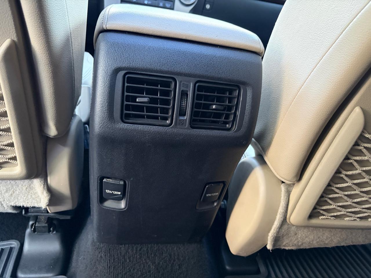Toyota 4Runner Limited 2WD V6 2015