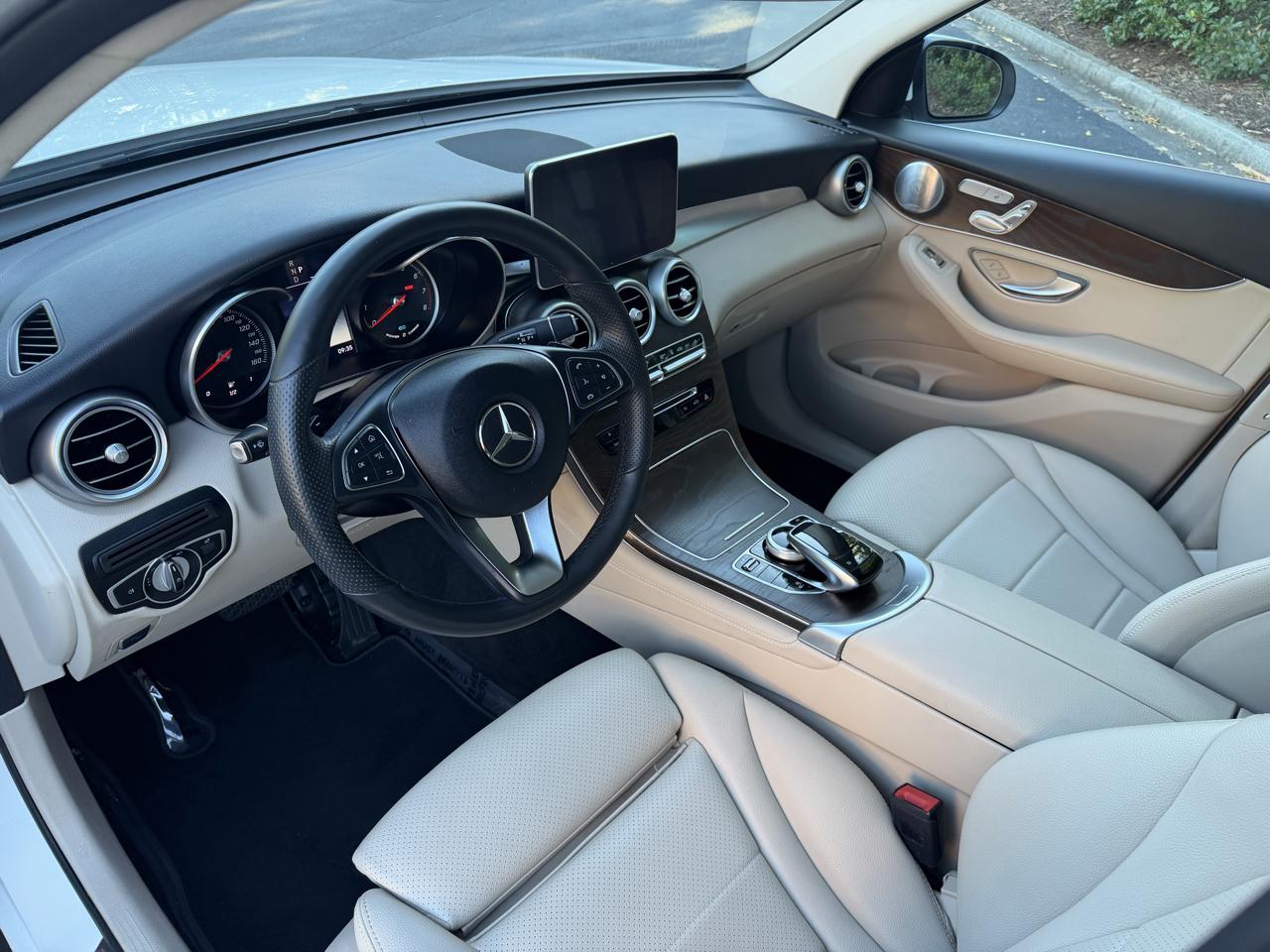 Mercedes-Benz GLC-Class GLC 350e 4MATIC 2019