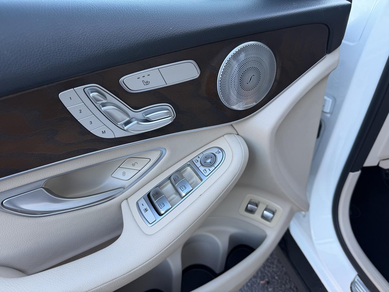 Mercedes-Benz GLC-Class GLC 350e 4MATIC 2019