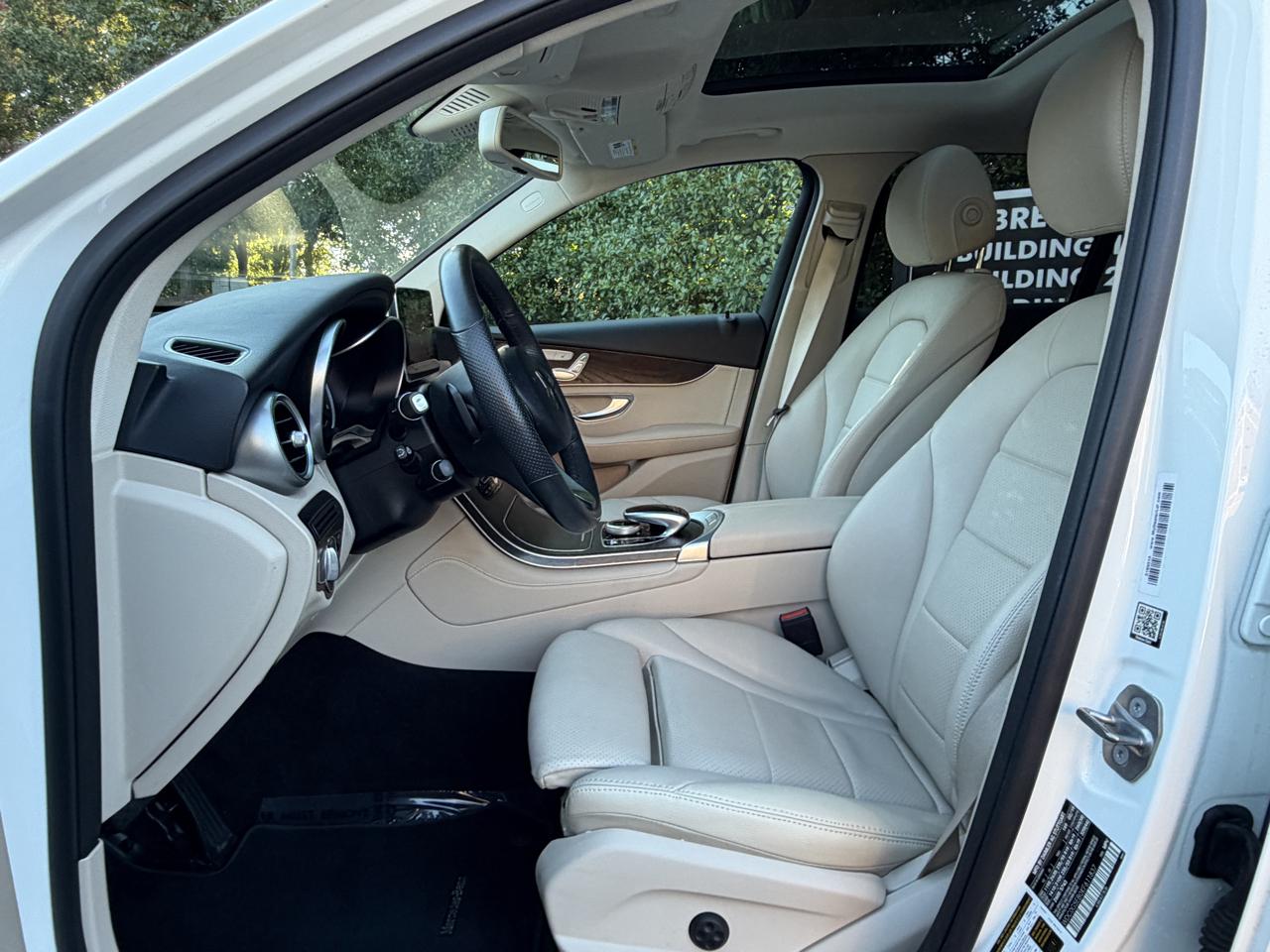 Mercedes-Benz GLC-Class GLC 350e 4MATIC 2019