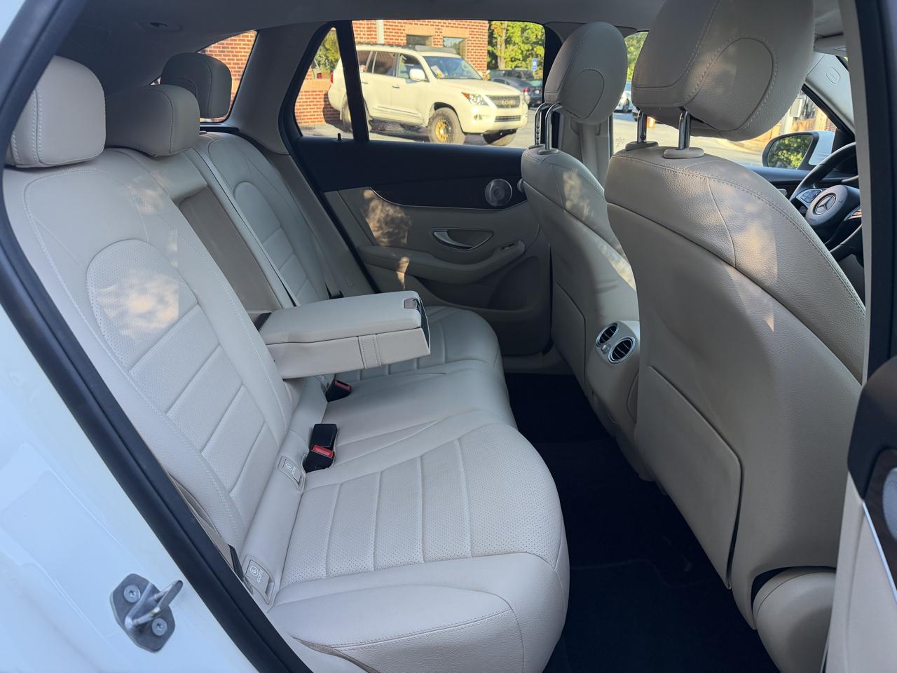 Mercedes-Benz GLC-Class GLC 350e 4MATIC 2019