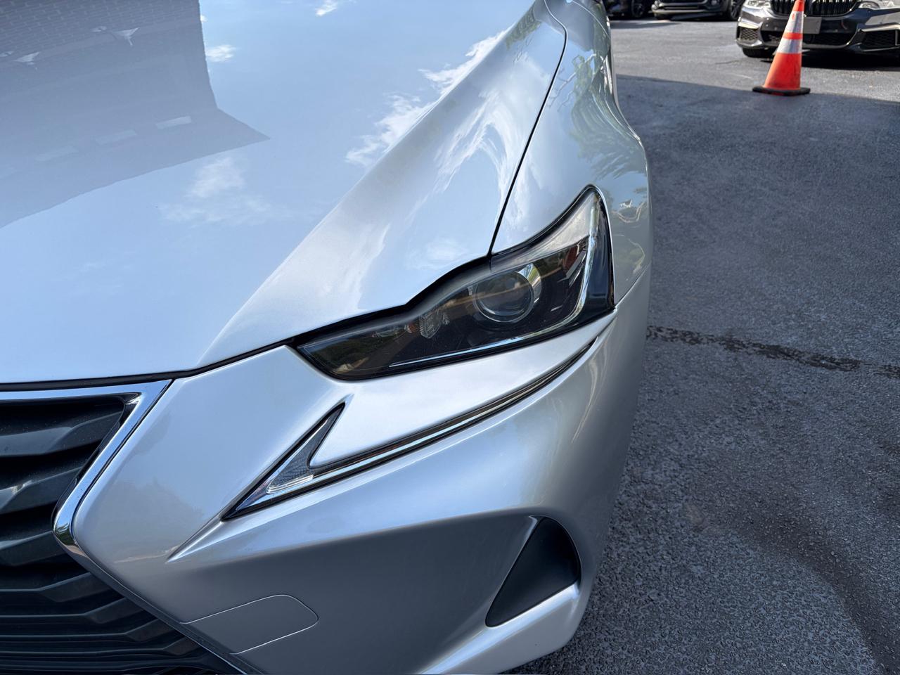 Lexus IS 300 AWD 2018