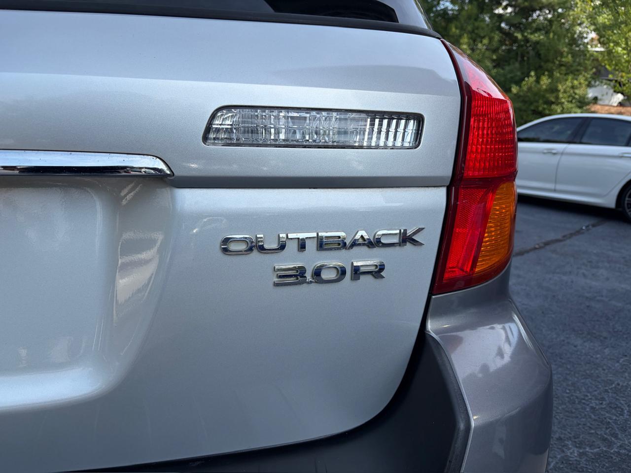 Subaru Outback 3.0R Wagon 2006