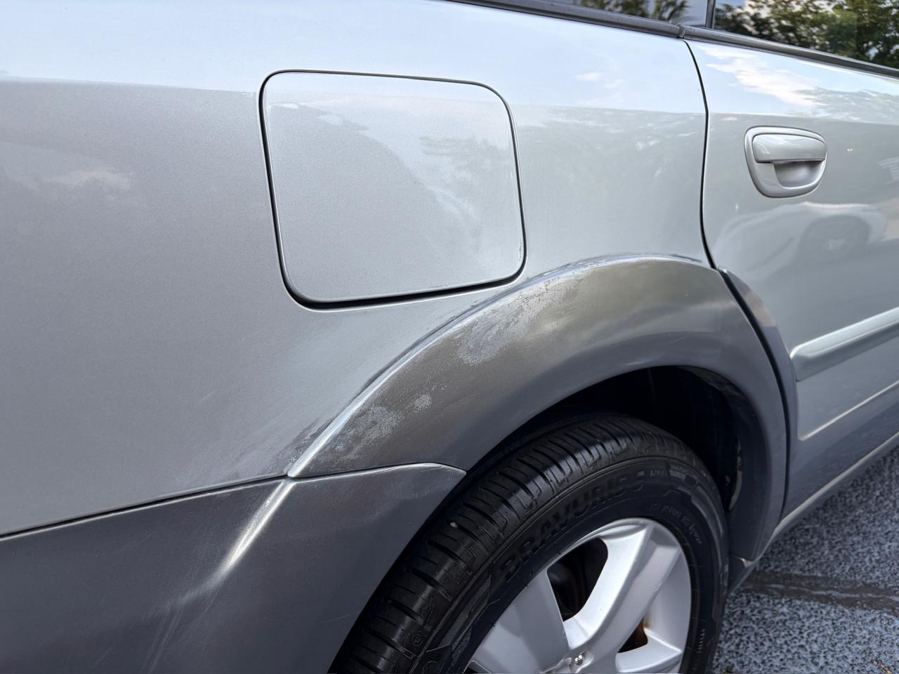 Subaru Outback 3.0R Wagon 2006