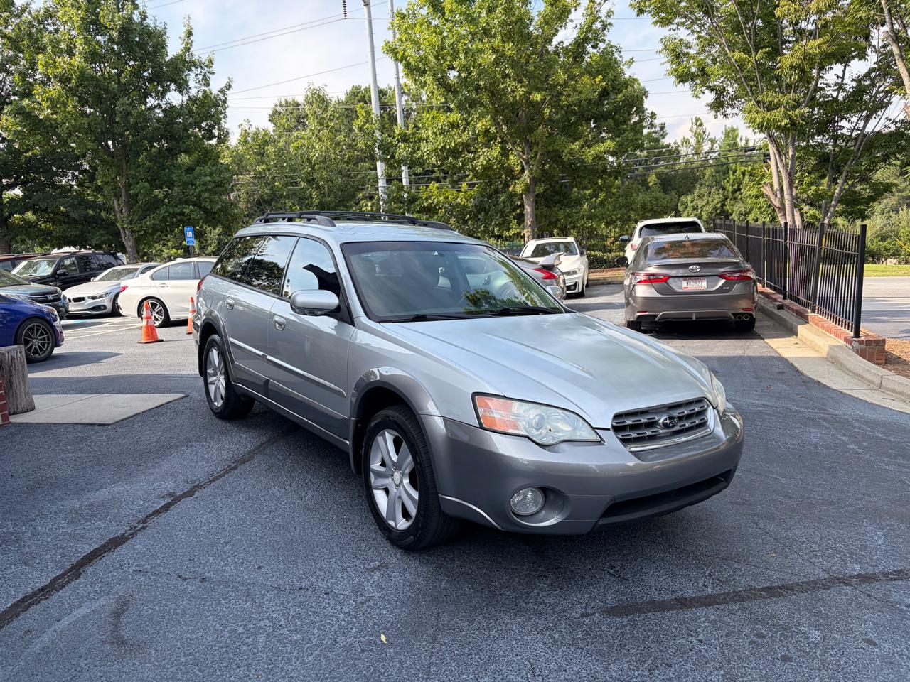 Subaru Outback 3.0R Wagon 2006
