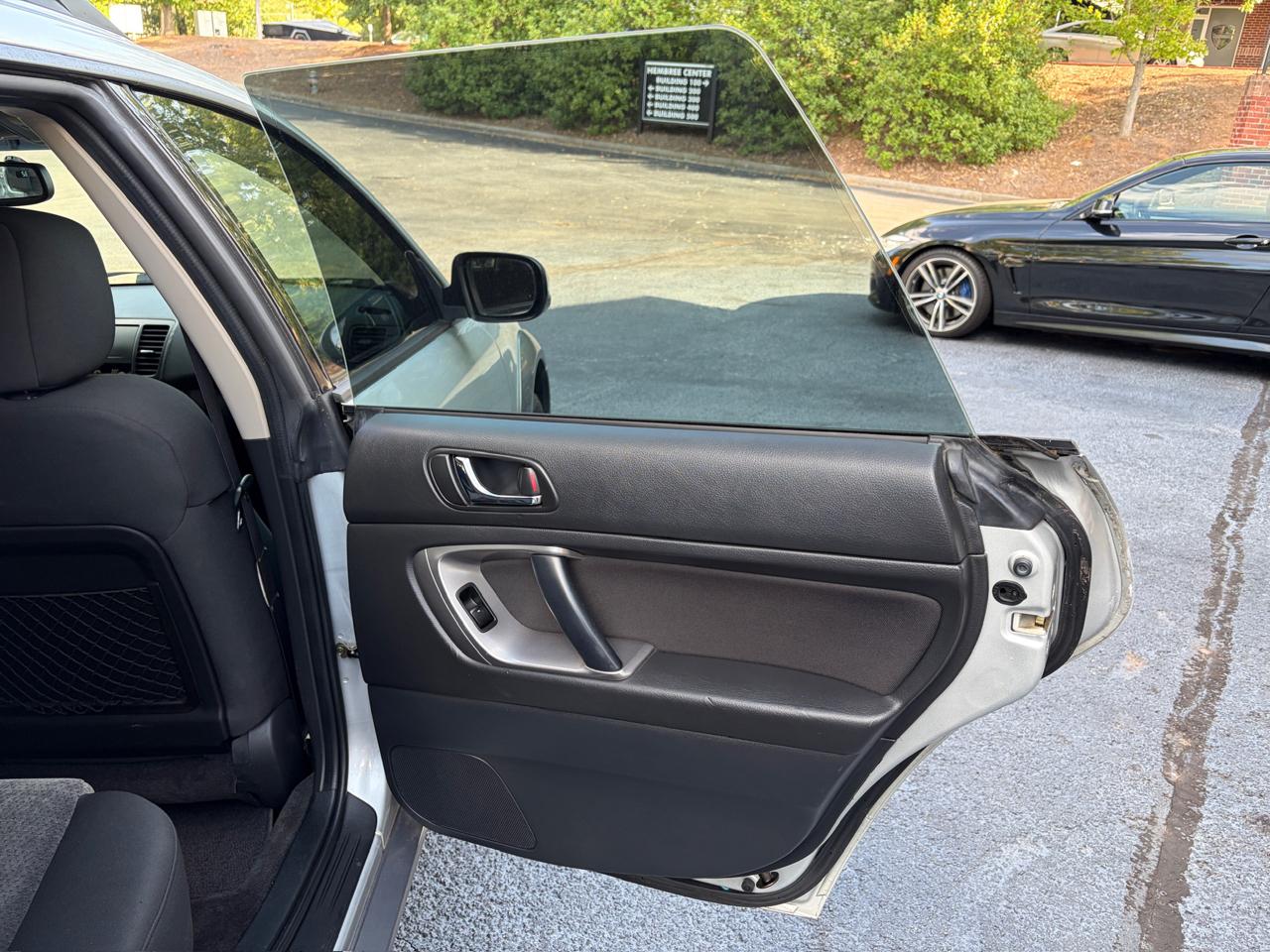Subaru Outback 3.0R Wagon 2006