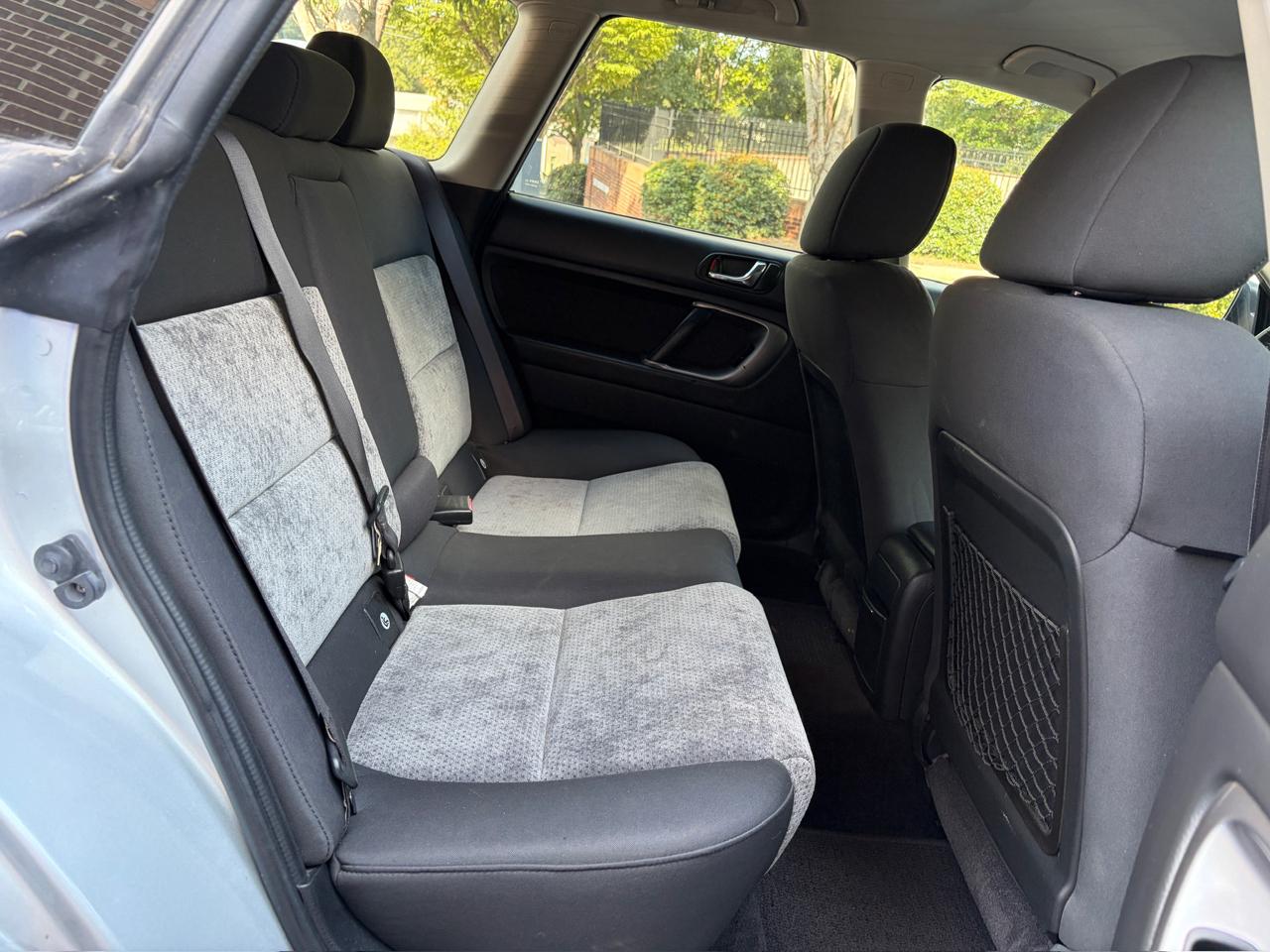 Subaru Outback 3.0R Wagon 2006