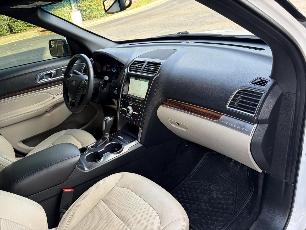 Ford Explorer Limited FWD 2018