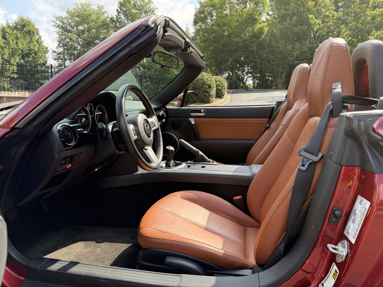 Mazda MX-5 Miata Grand Touring Power Retractable Hardtop 2008
