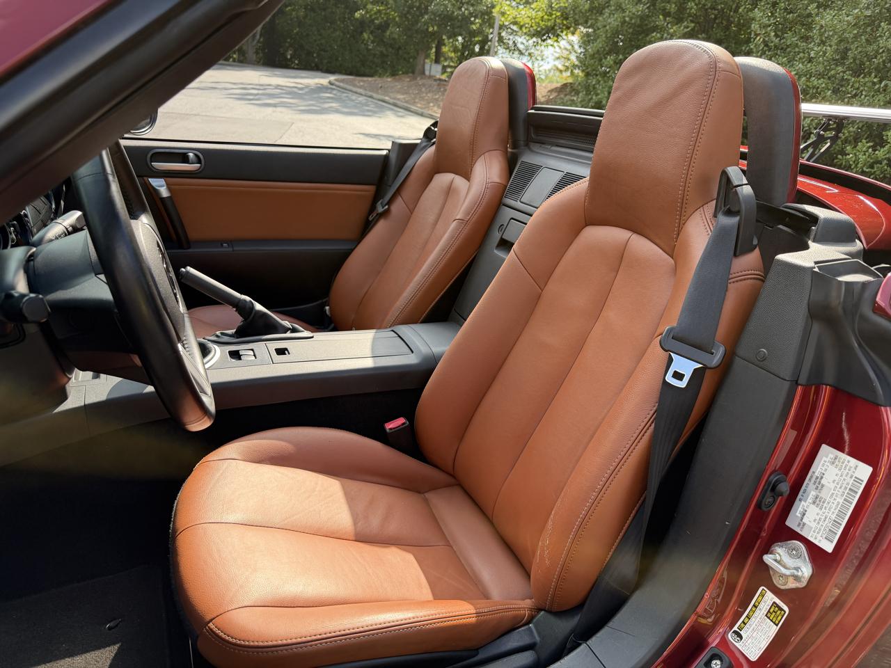 Mazda MX-5 Miata Grand Touring Power Retractable Hardtop 2008