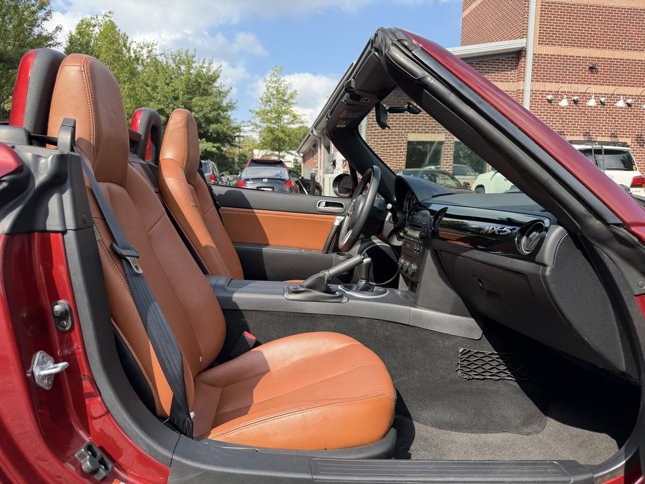 Mazda MX-5 Miata Grand Touring Power Retractable Hardtop 2008