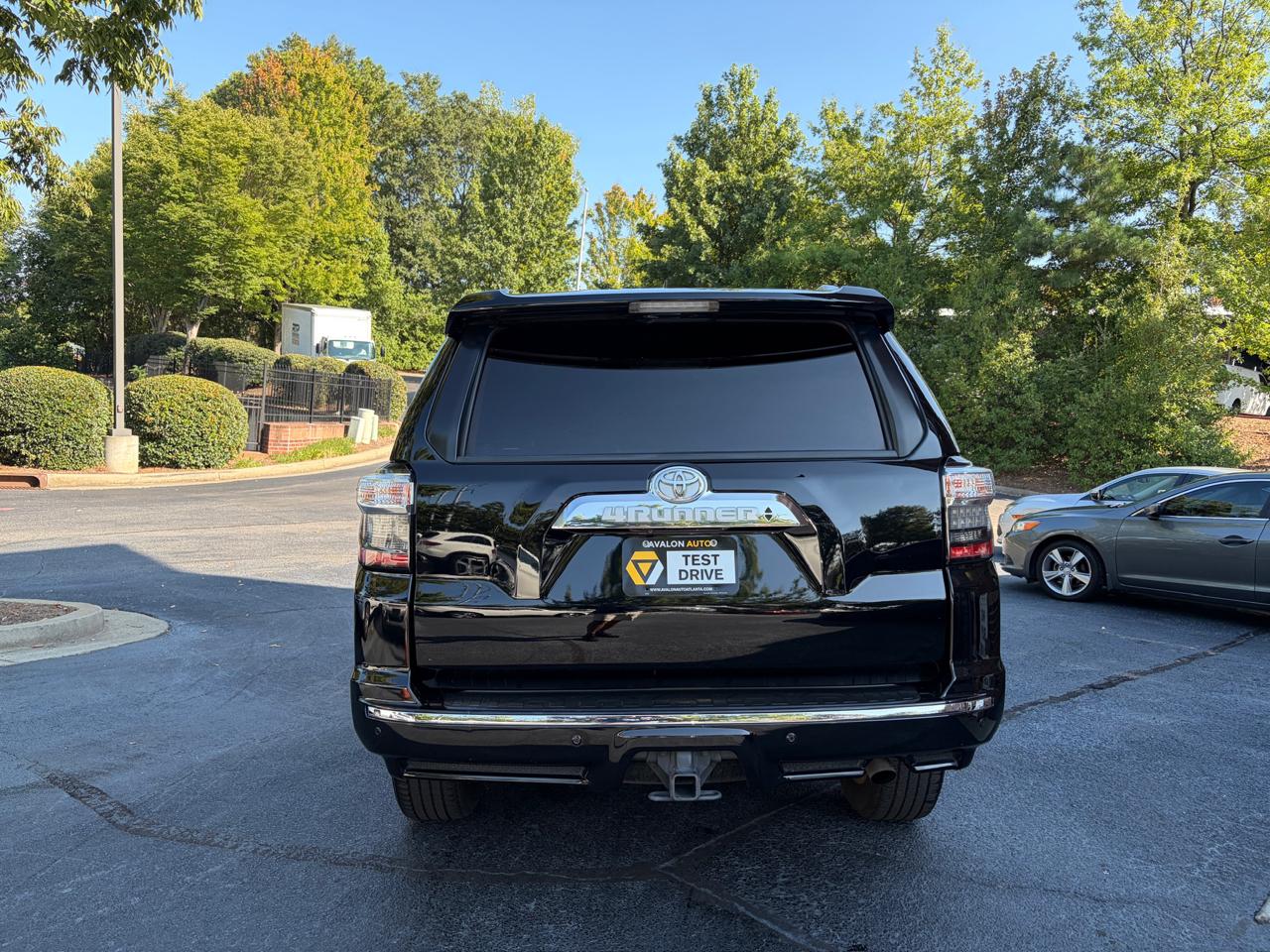 Toyota 4Runner Limited 2WD V6 2016