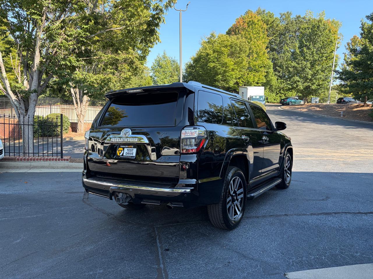 Toyota 4Runner Limited 2WD V6 2016