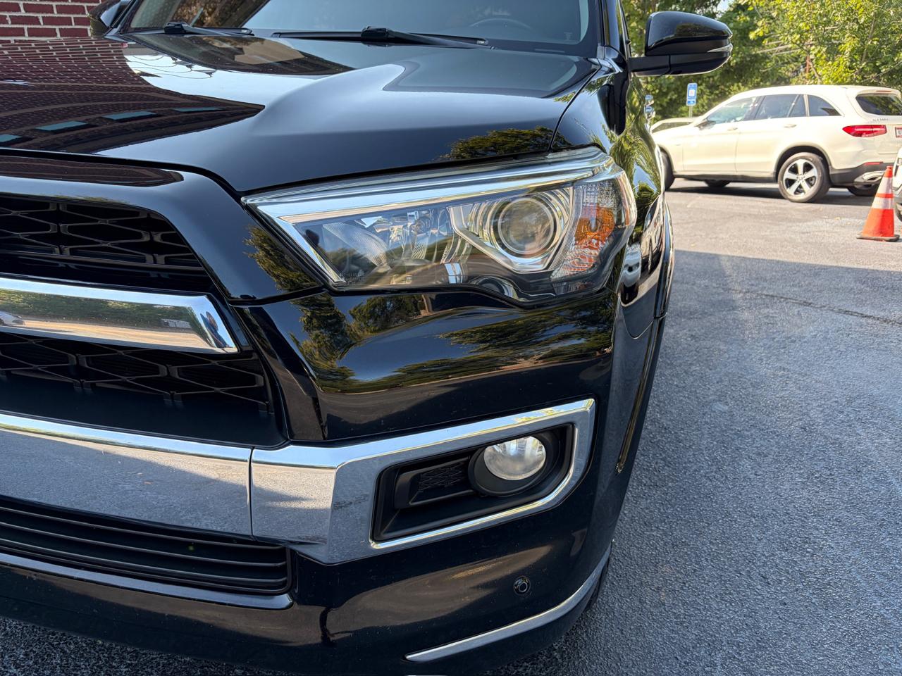 Toyota 4Runner Limited 2WD V6 2016