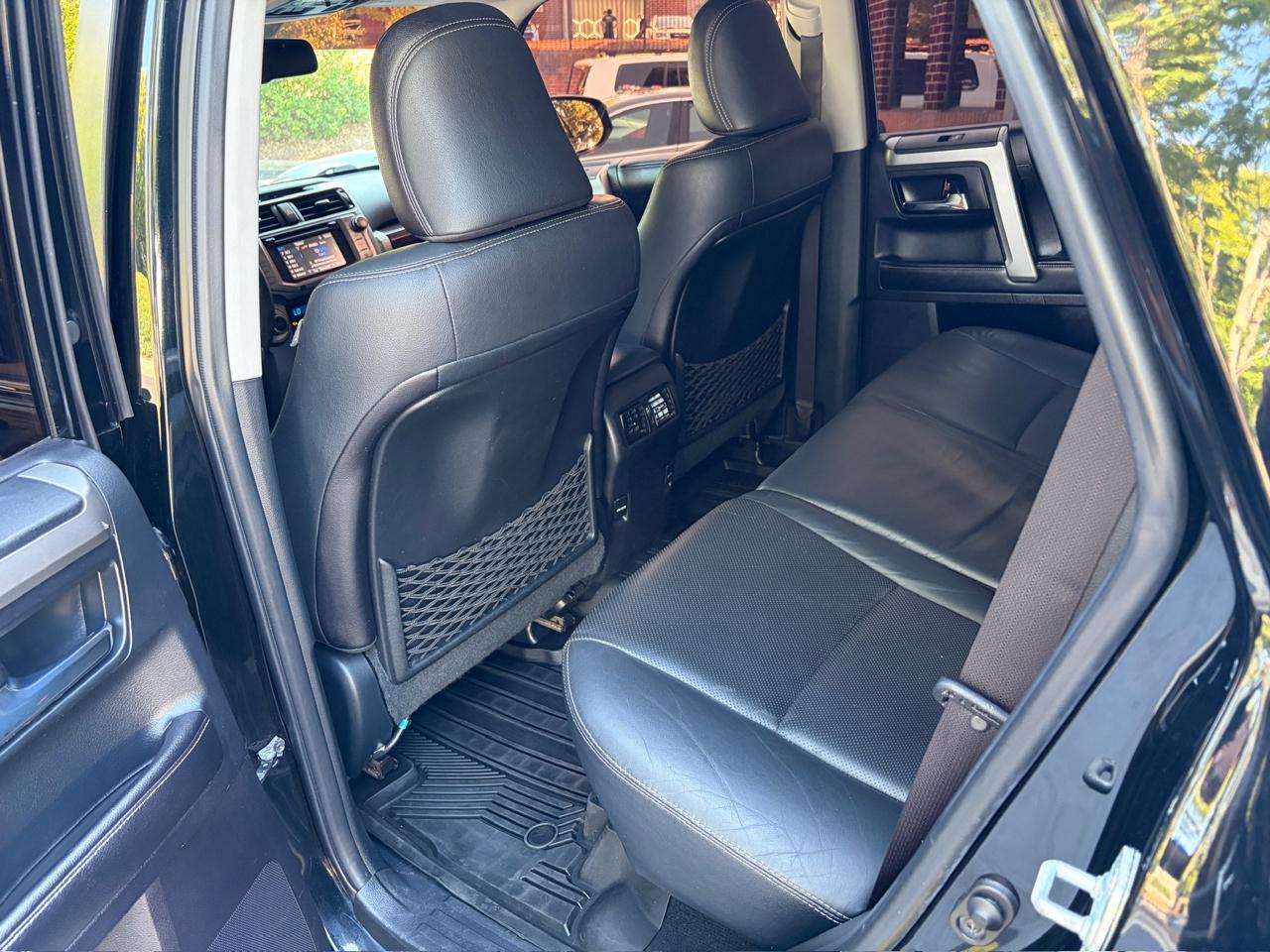 Toyota 4Runner Limited 2WD V6 2016