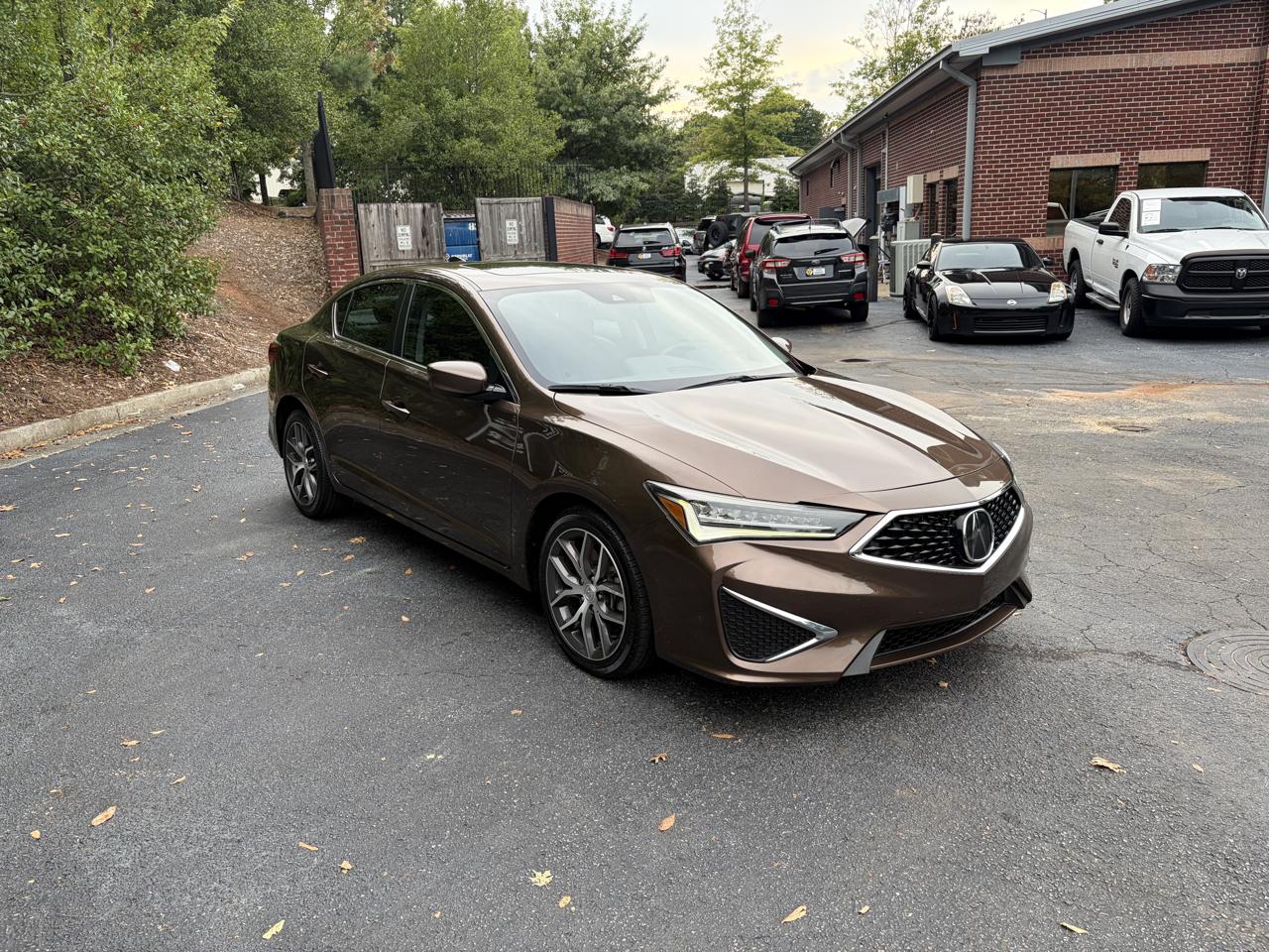 Acura ILX photo 9