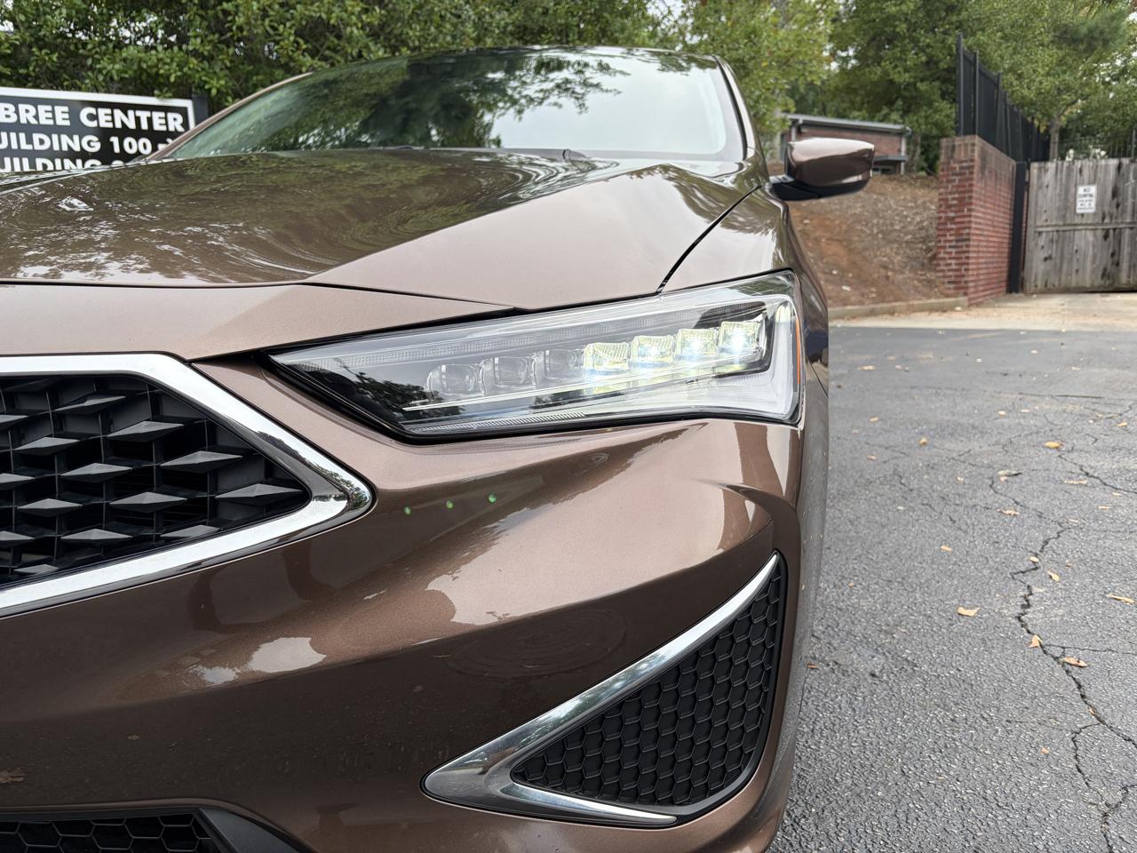 Acura ILX photo 12