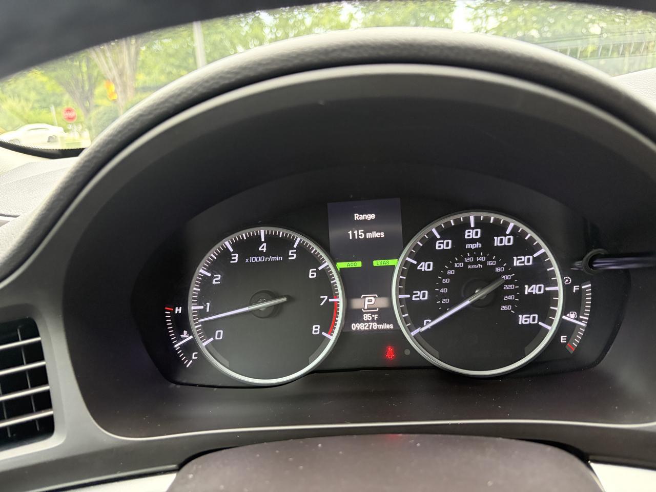 Acura ILX photo 21