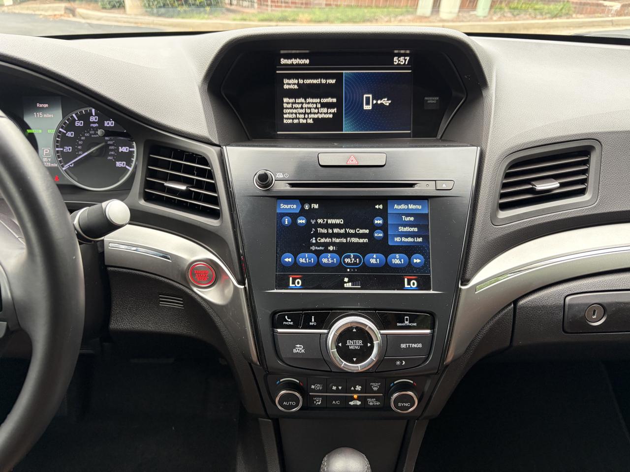 Acura ILX photo 23
