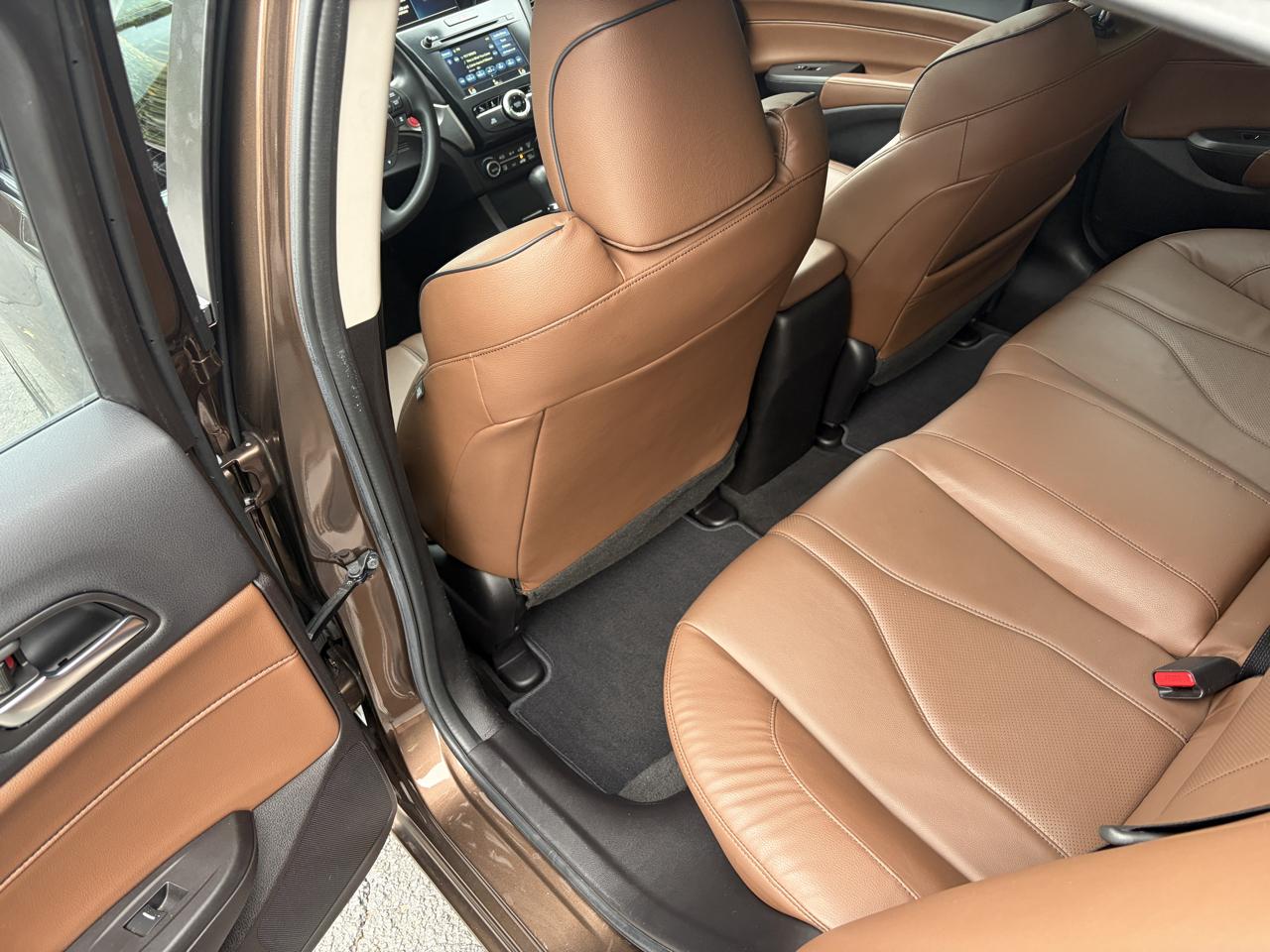 Acura ILX photo 33