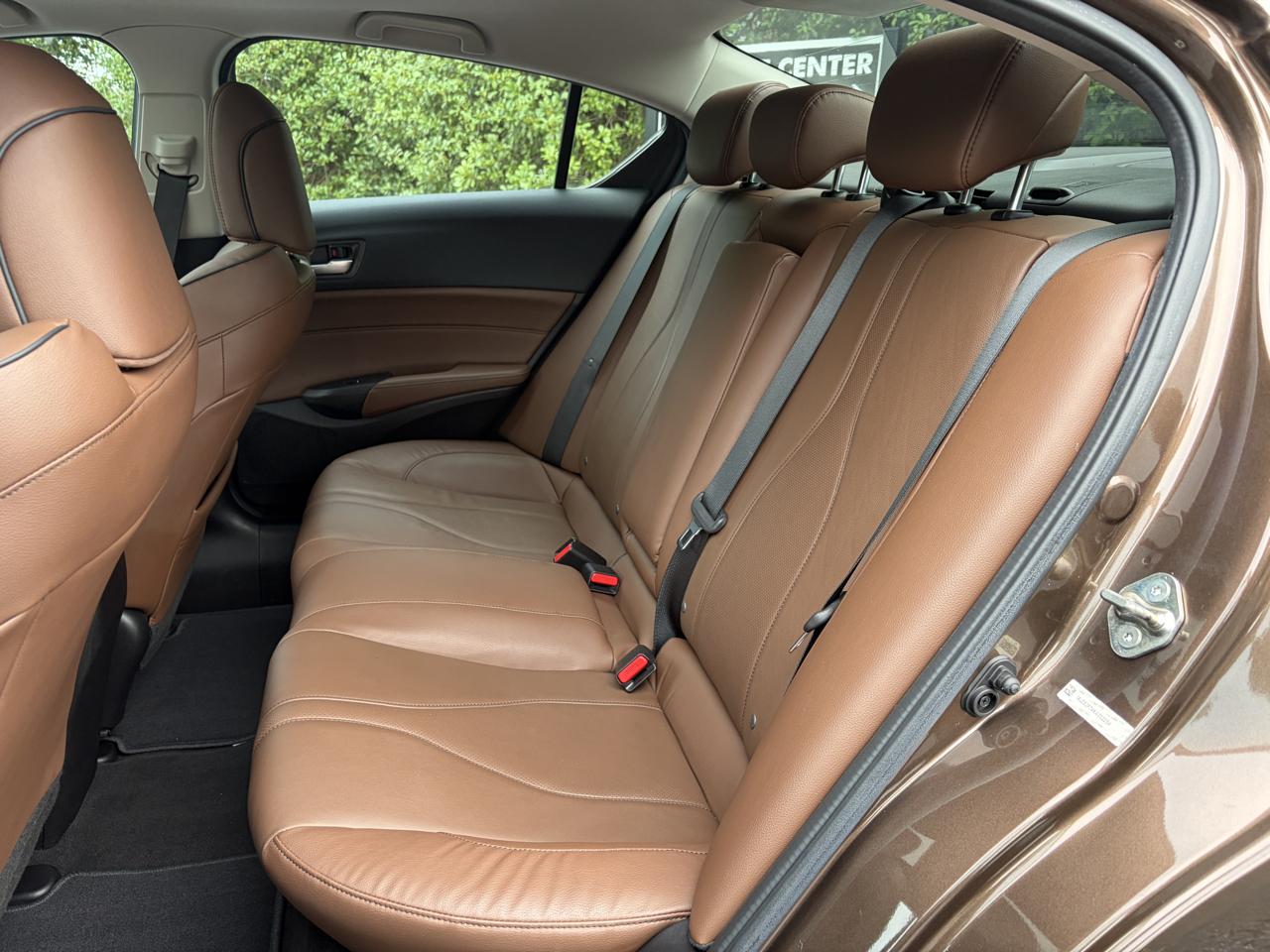 Acura ILX photo 34