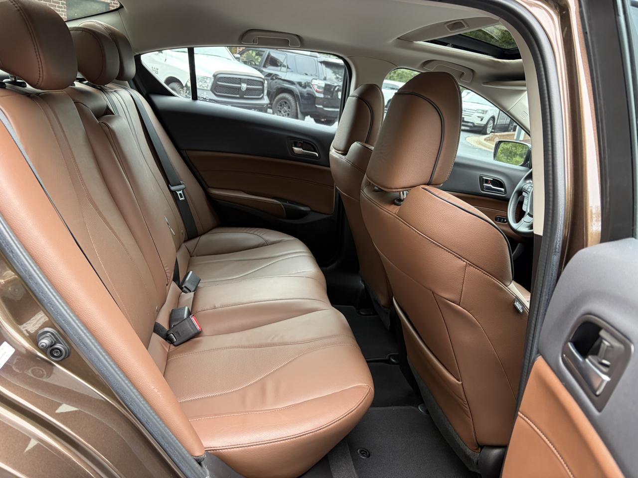 Acura ILX photo 39