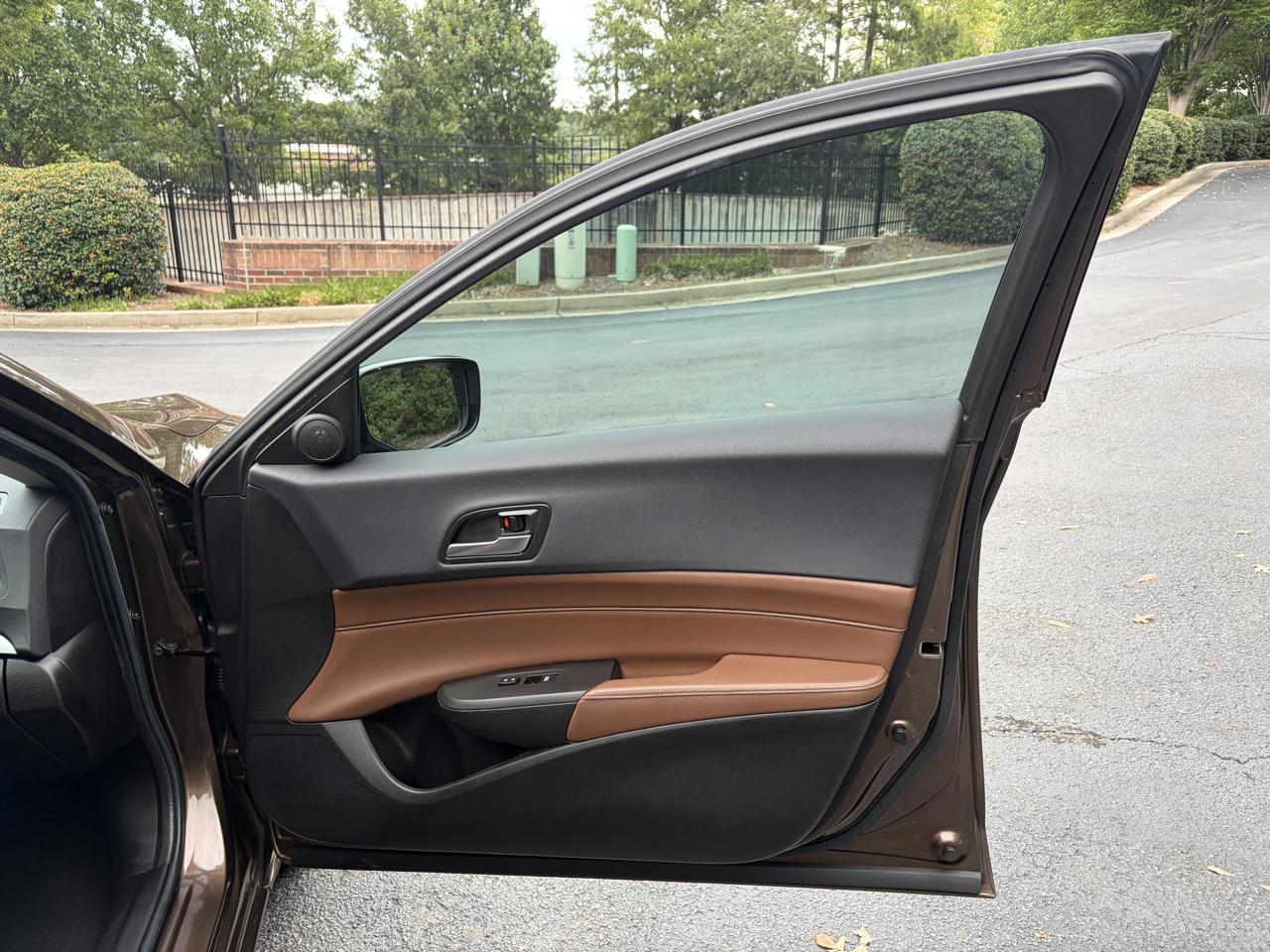 Acura ILX photo 40